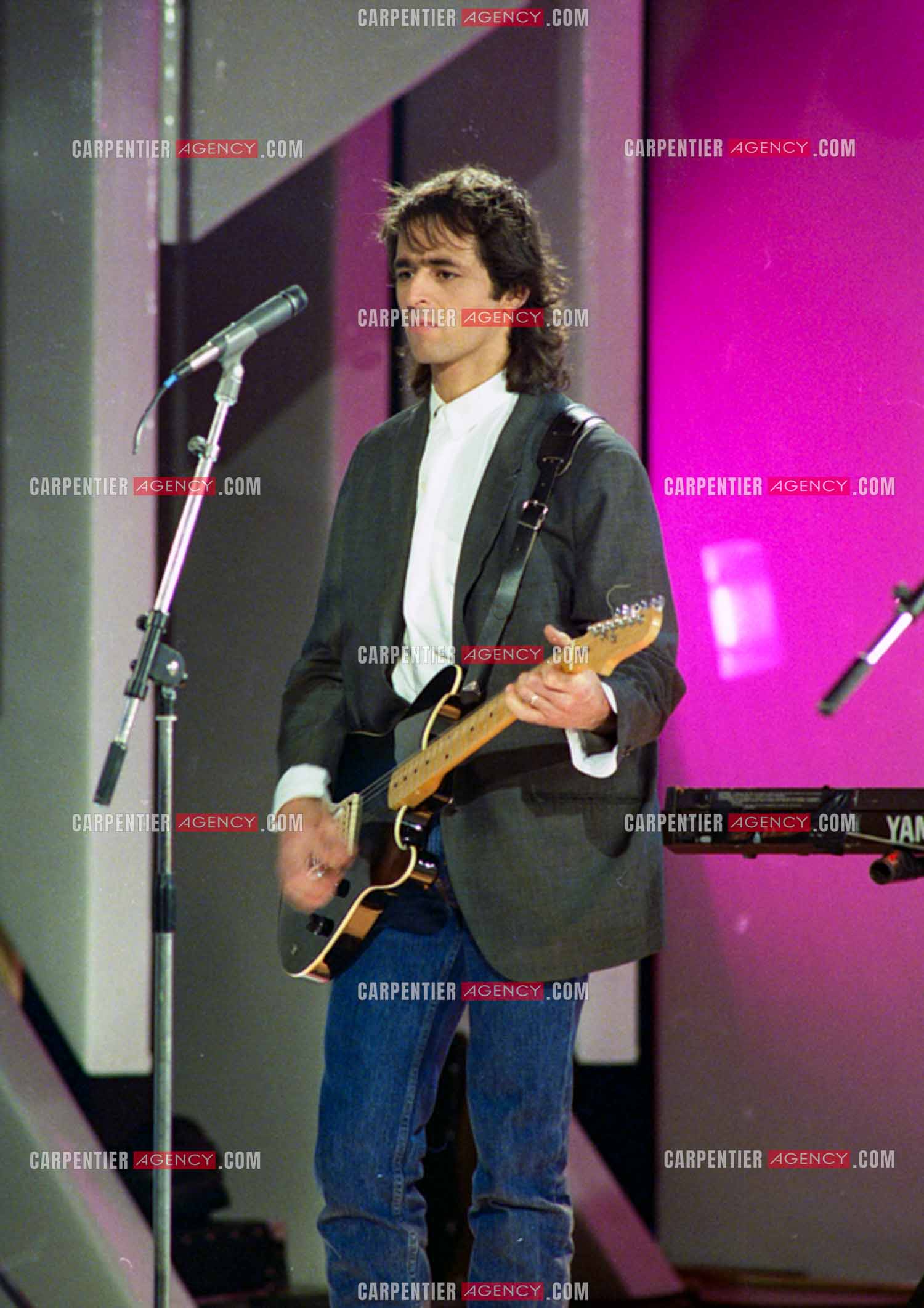 Émission “Champs Élysées“ avec comme invité Jean-Jacques Goldman le 06 Déc 1986.