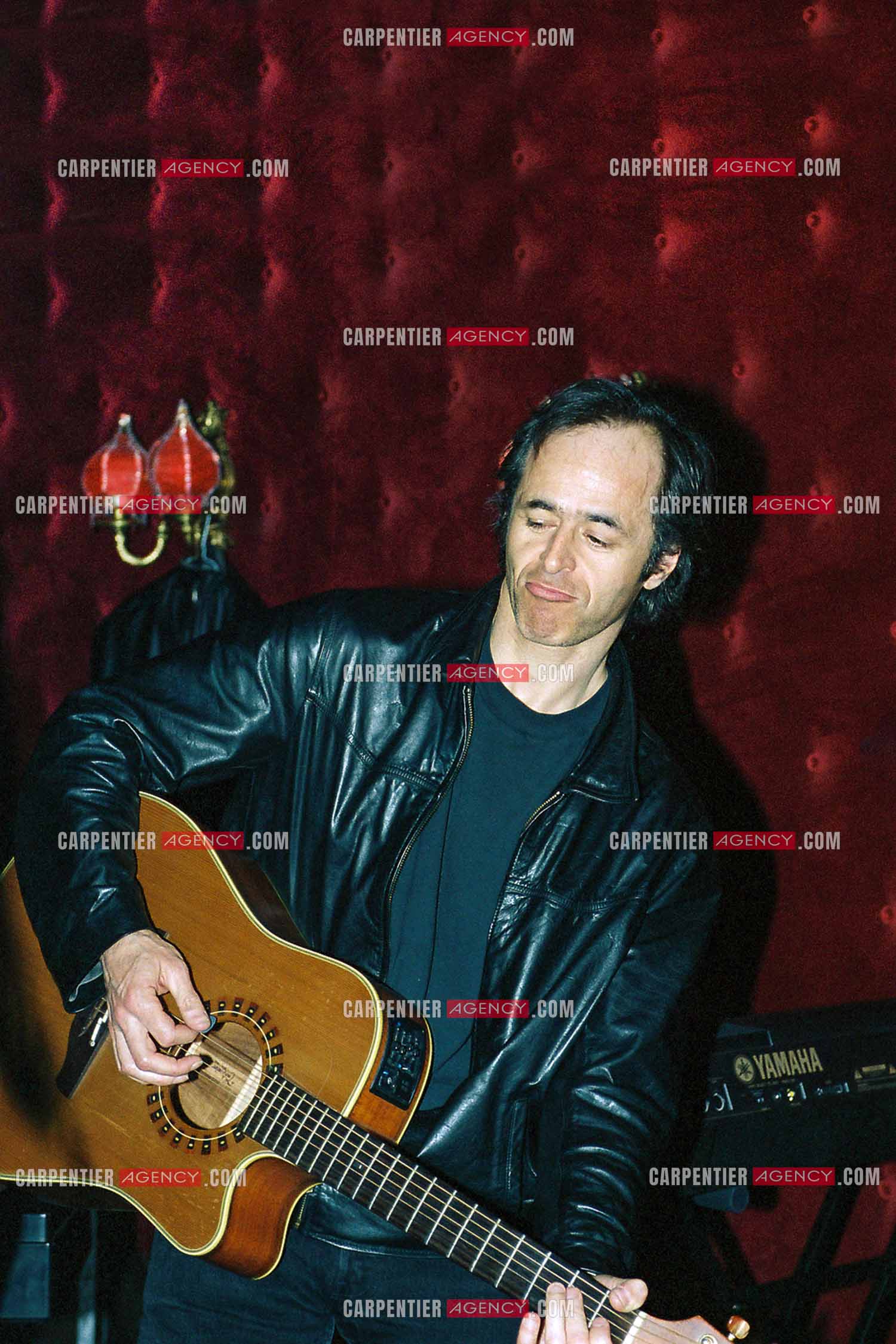 Soirée privée au VIP à Paris organisée par la production Notre Dame de Paris pour le succès de la comédie musicale. Invité de cette soirée, Jean-Jacques Goldman.   ( Exclusif )