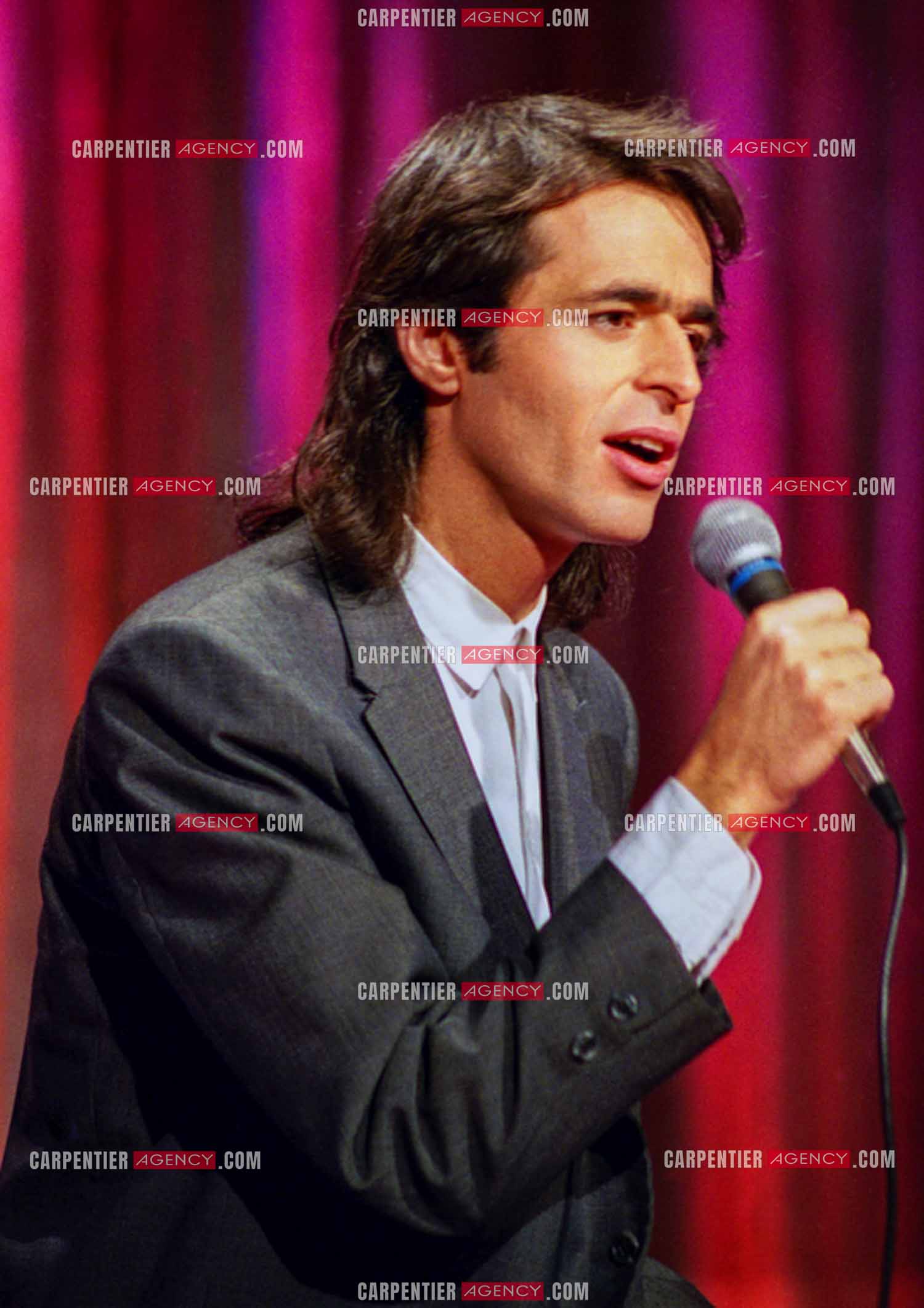 Émission “Champs Élysées“ avec comme invité Jean-Jacques Goldman le 06 Déc 1986.