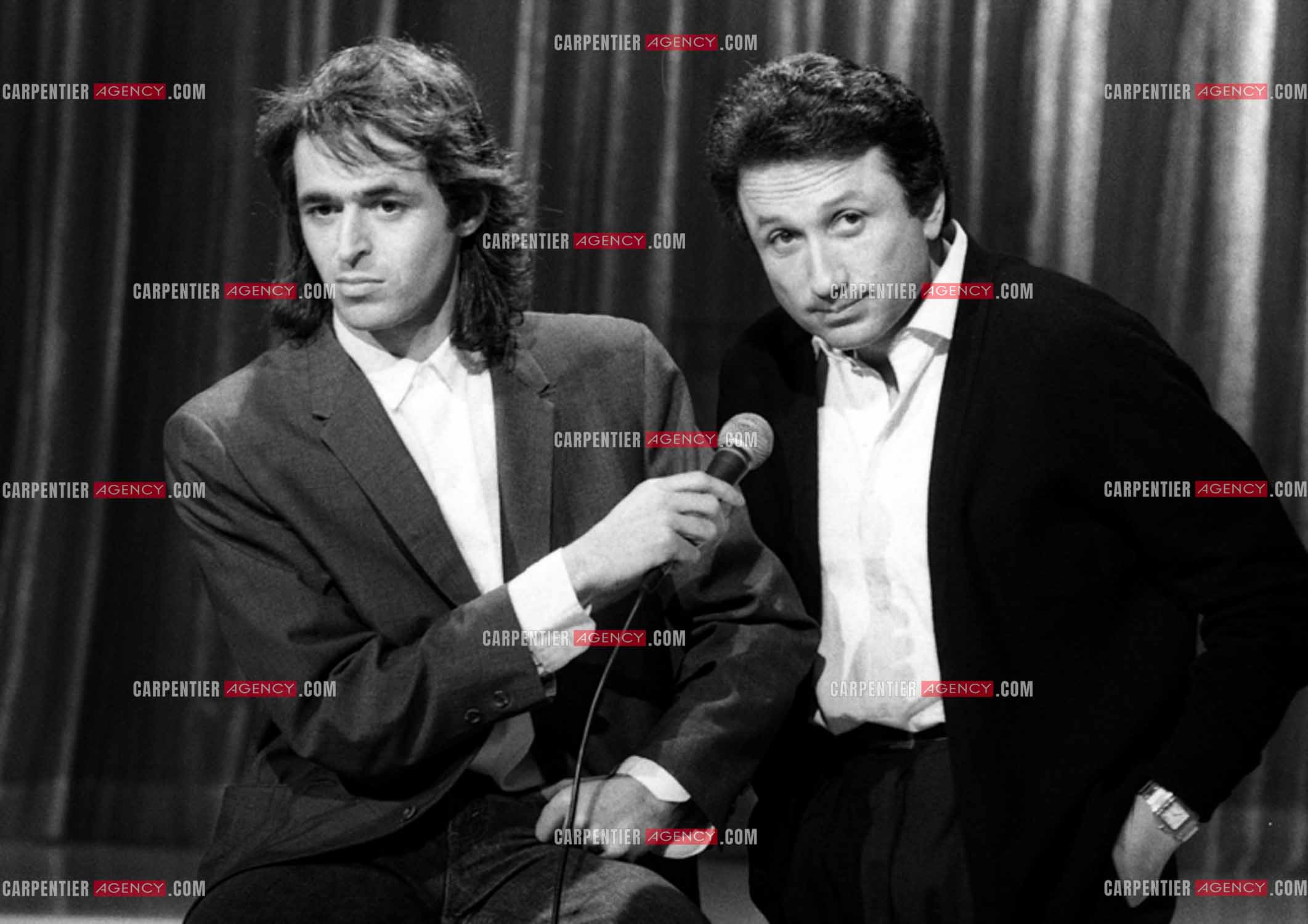 Émission “ Champs Élysées “  présentée par Michel Drucker avec comme invité Jean-Jacques Goldman  le 06 Déc 1986.