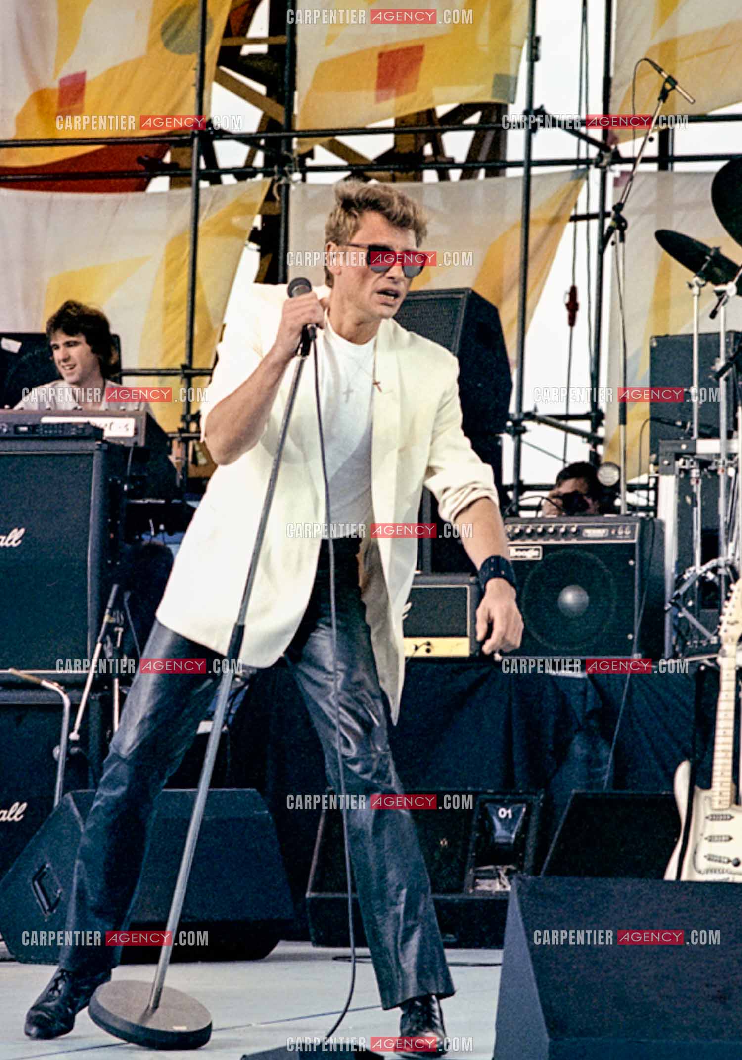 Photo J-HAL-1985-381