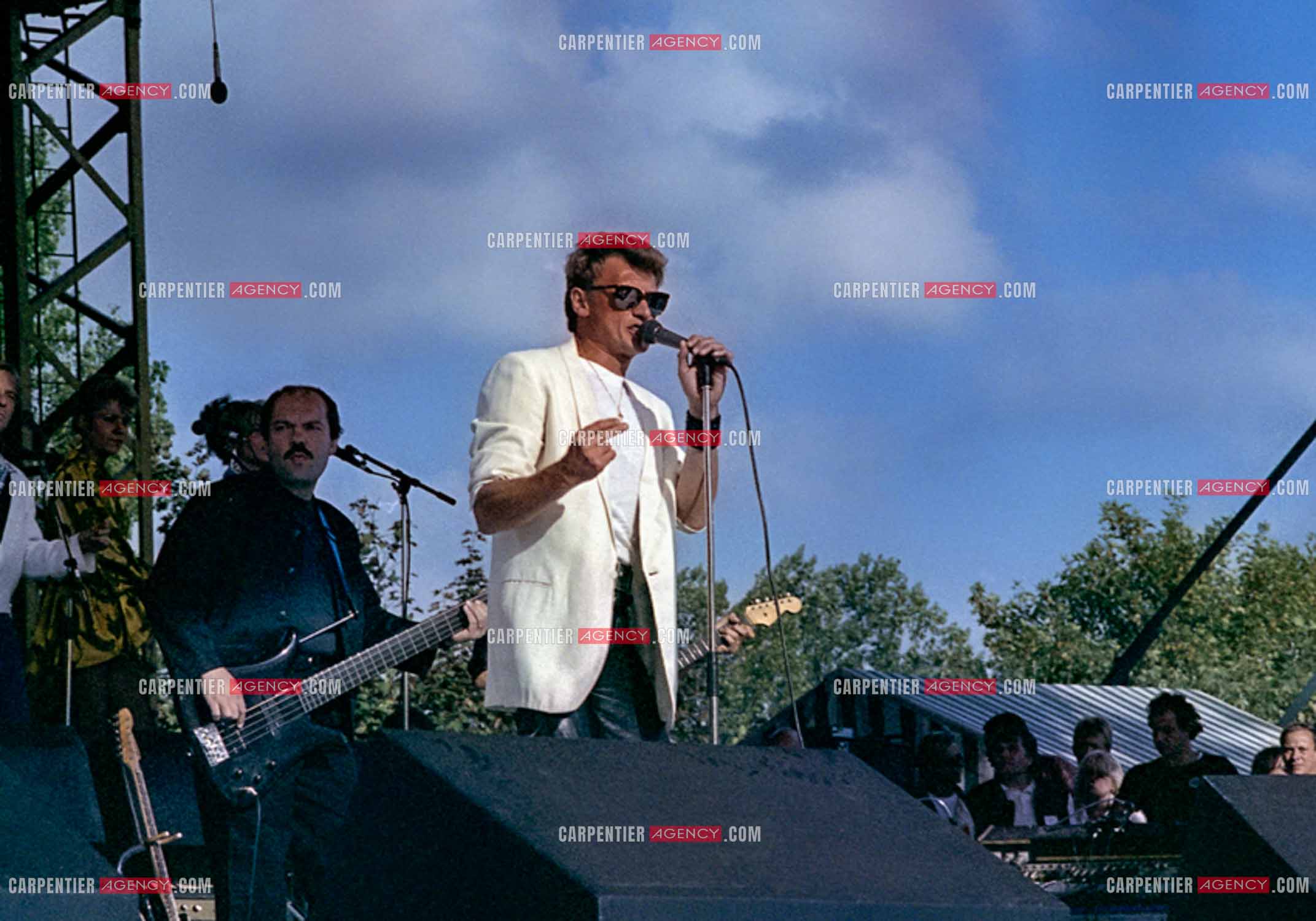 Photo J-HAL-1985-384