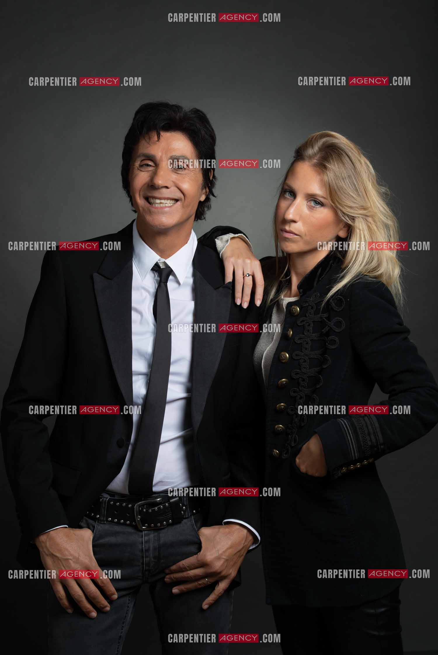 Le chanteur Jean-Luc Lahaye et sa compagne Paola vont se marier demain le 02 juillet à Paris à la mairie du 18 èm arrondissement. ( Exclusif )