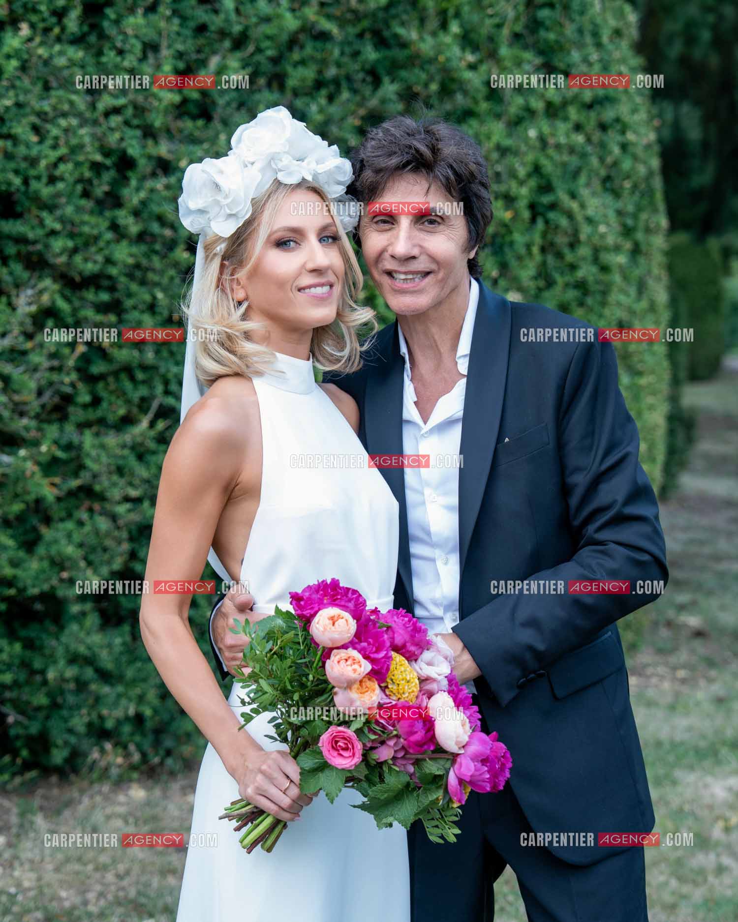 Mariage entre Jean-Luc Lahaye et Paola Aubin à la mairie du 18 èm arrondissement de Paris, et la cérémonie religieuse au château de Janvry.  ( Exclusif )