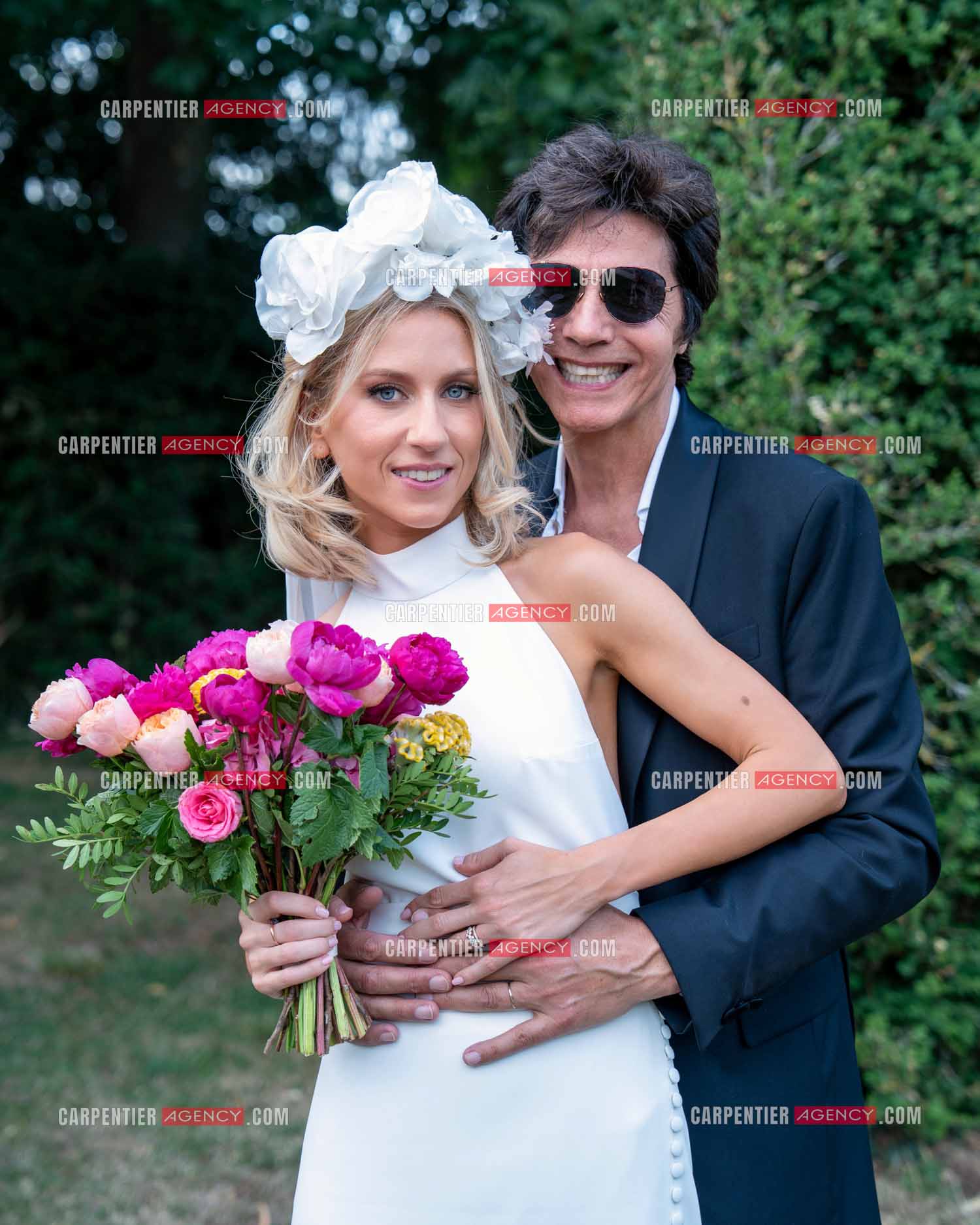 Mariage entre Jean-Luc Lahaye et Paola Aubin à la mairie du 18 èm arrondissement de Paris, et la cérémonie religieuse au château de Janvry.  ( Exclusif )