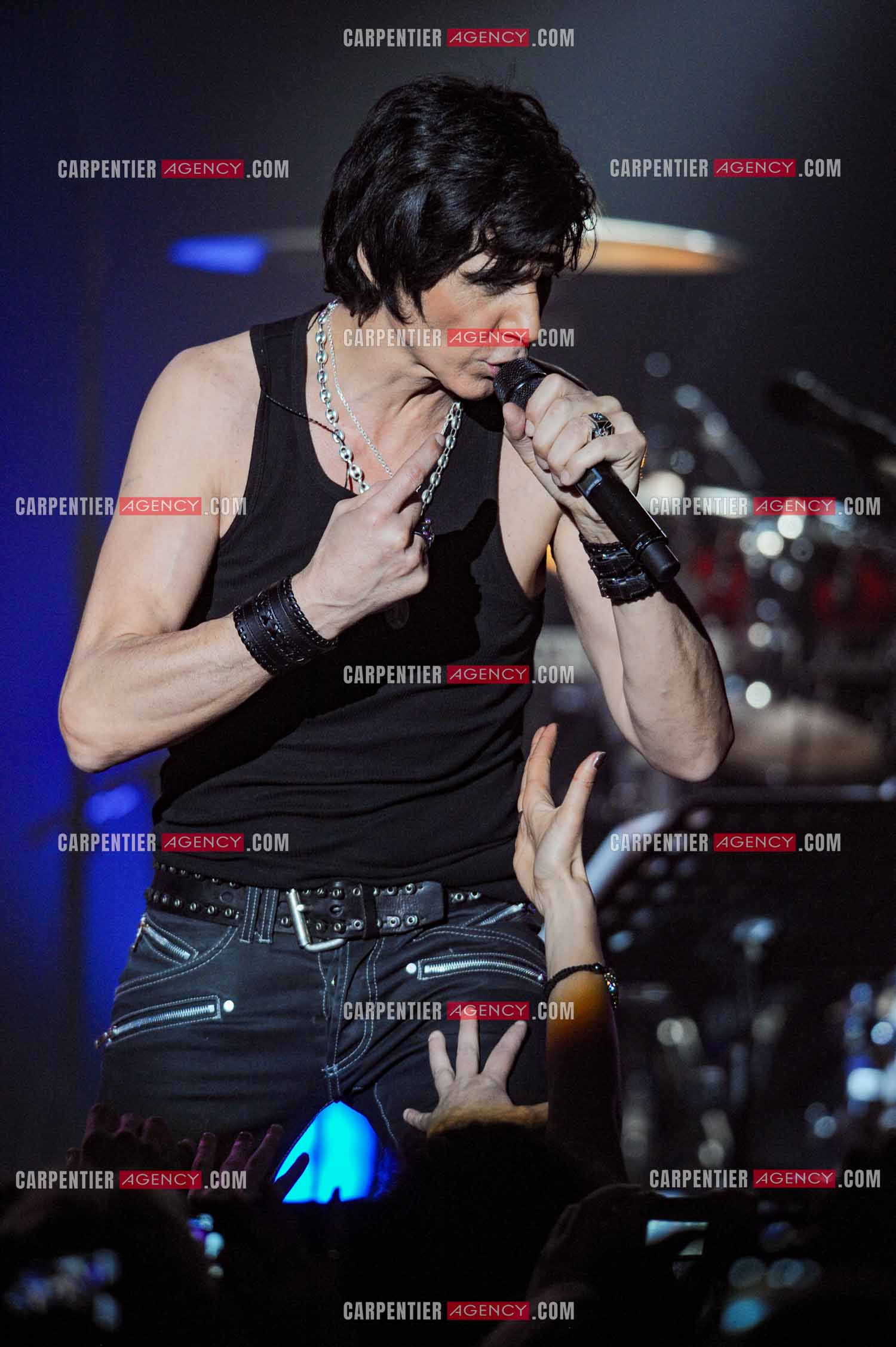 Le chanteur Jean-Luc Lahaye en concert au Bataclan.  ( Exclusif )