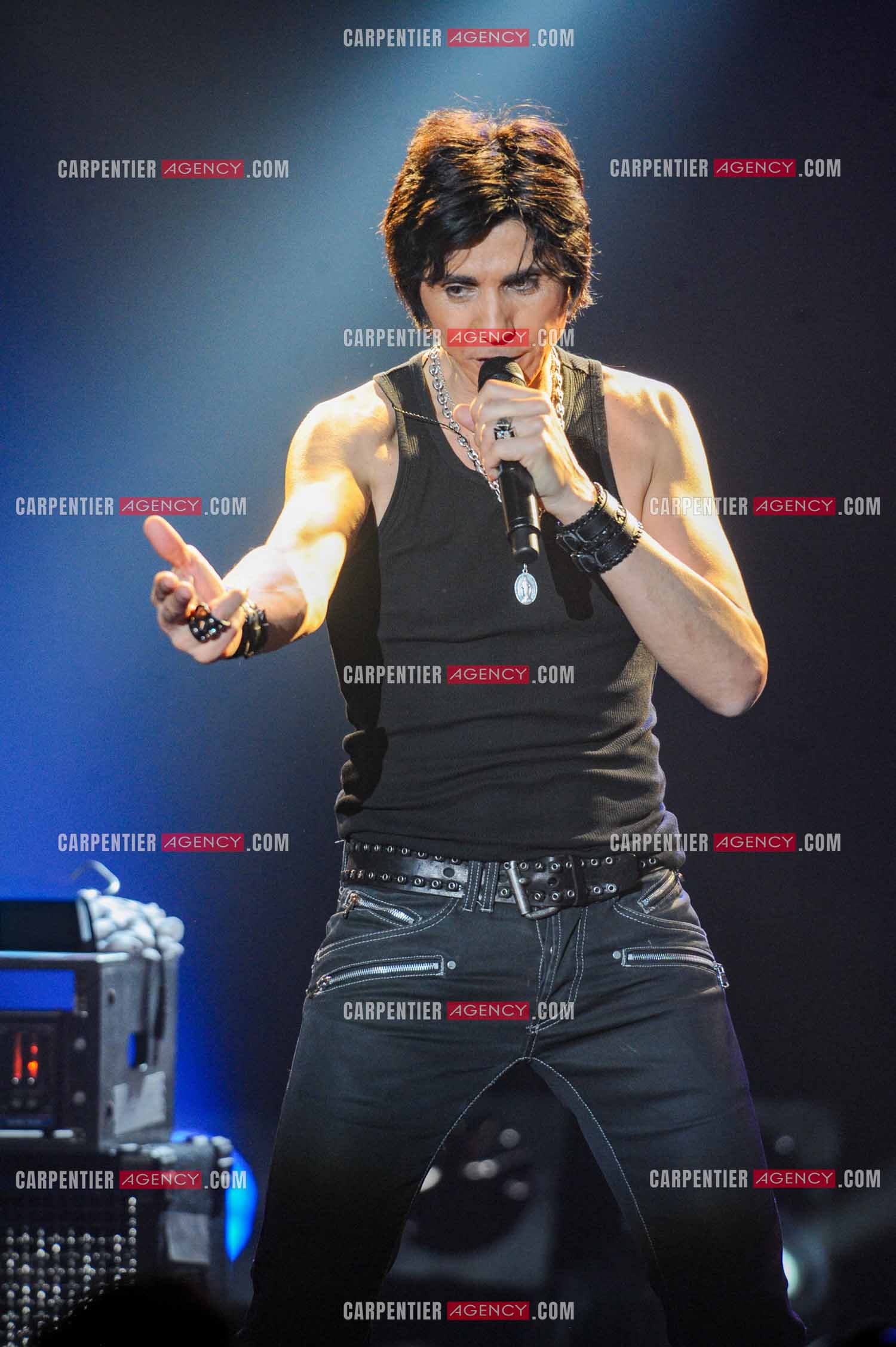 Le chanteur Jean-Luc Lahaye en concert au Bataclan.  ( Exclusif )