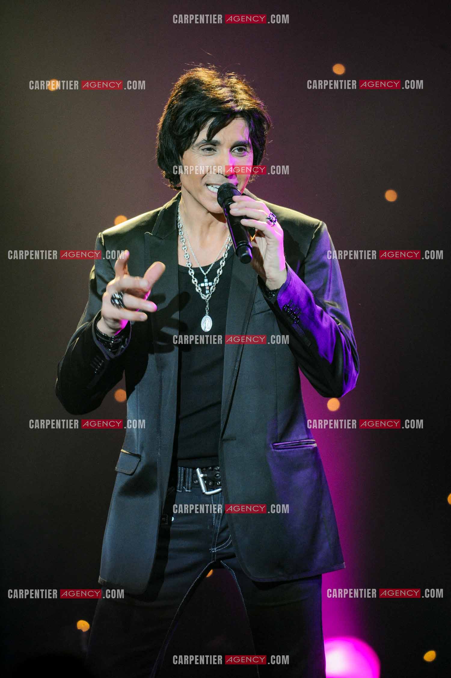 Le chanteur Jean-Luc Lahaye en concert au Bataclan.  ( Exclusif )