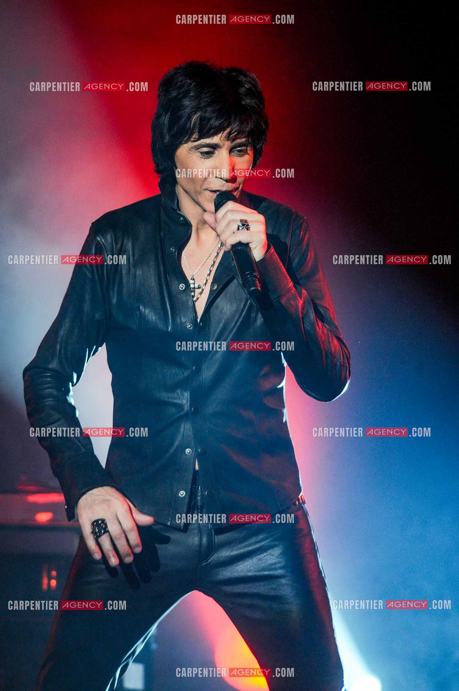 Le chanteur Jean-Luc Lahaye en concert au Bataclan.  ( Exclusif )