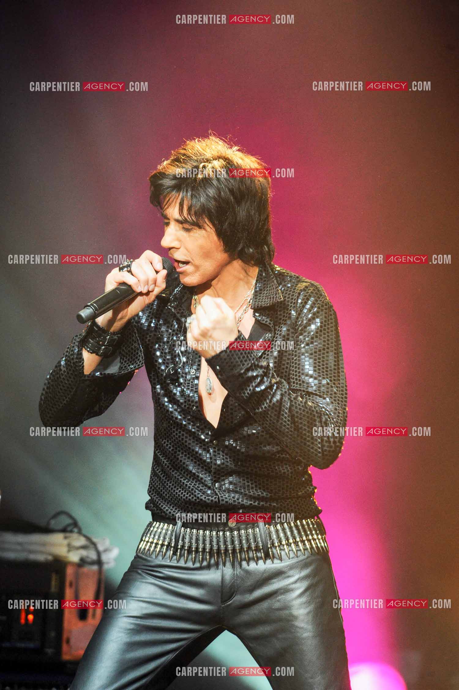 Le chanteur Jean-Luc Lahaye en concert au Bataclan.  ( Exclusif )