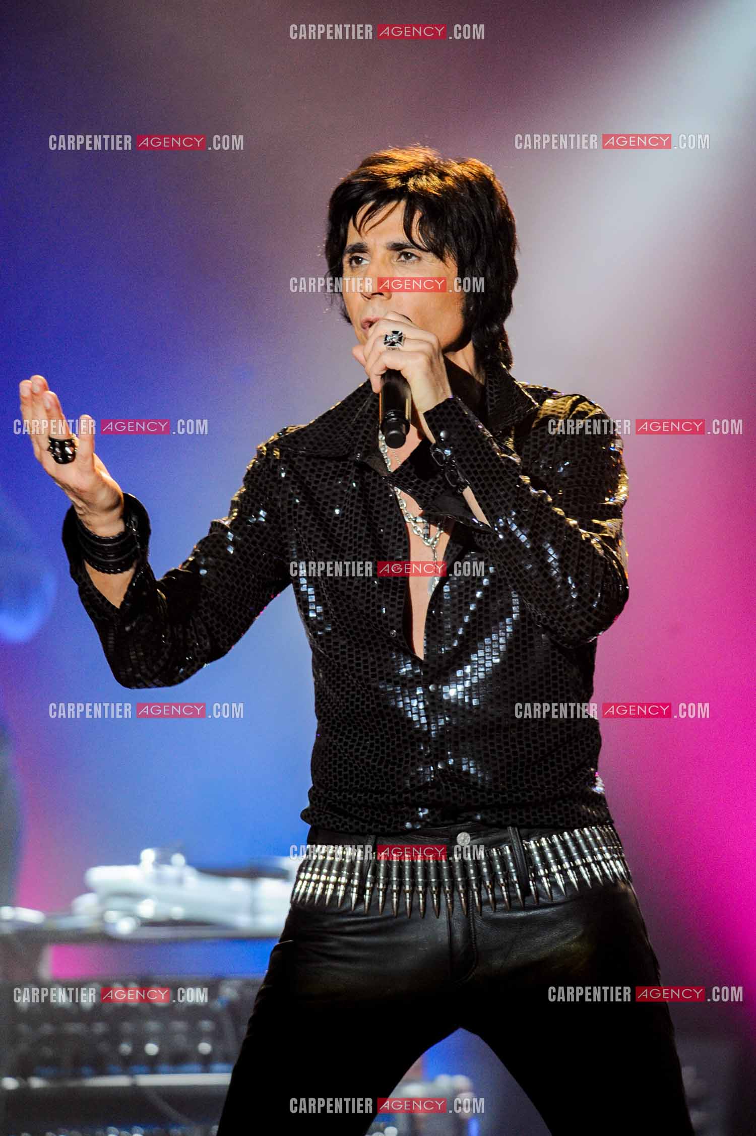 Le chanteur Jean-Luc Lahaye en concert au Bataclan.  ( Exclusif )