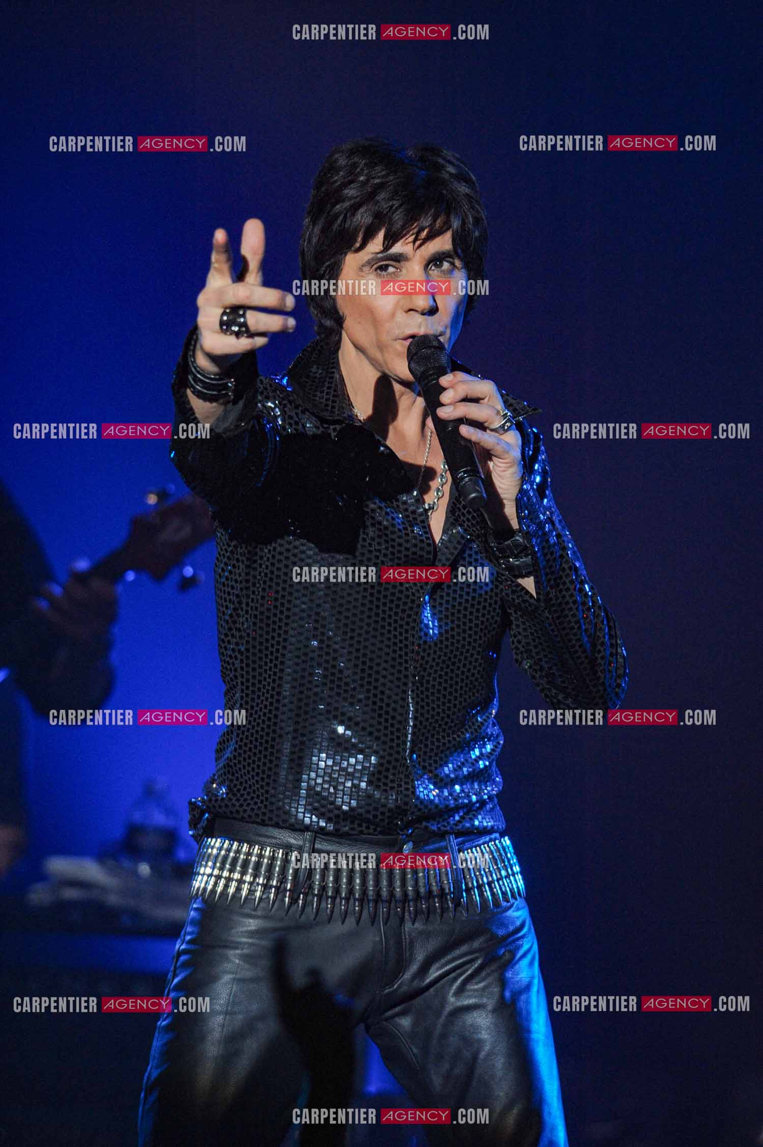 Le chanteur Jean-Luc Lahaye en concert au Bataclan.  ( Exclusif )