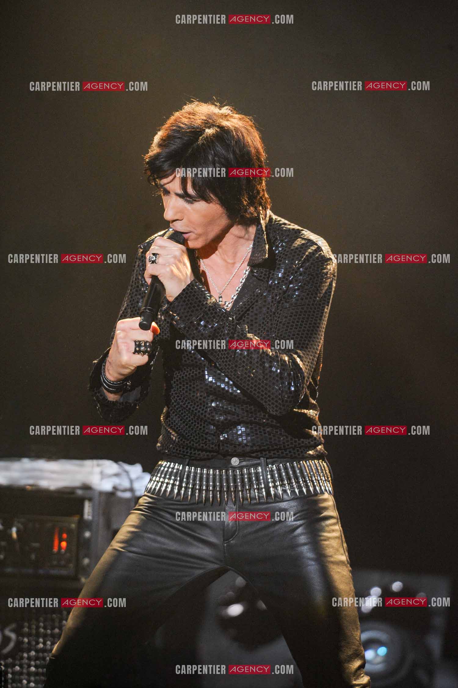 Le chanteur Jean-Luc Lahaye en concert au Bataclan.  ( Exclusif )