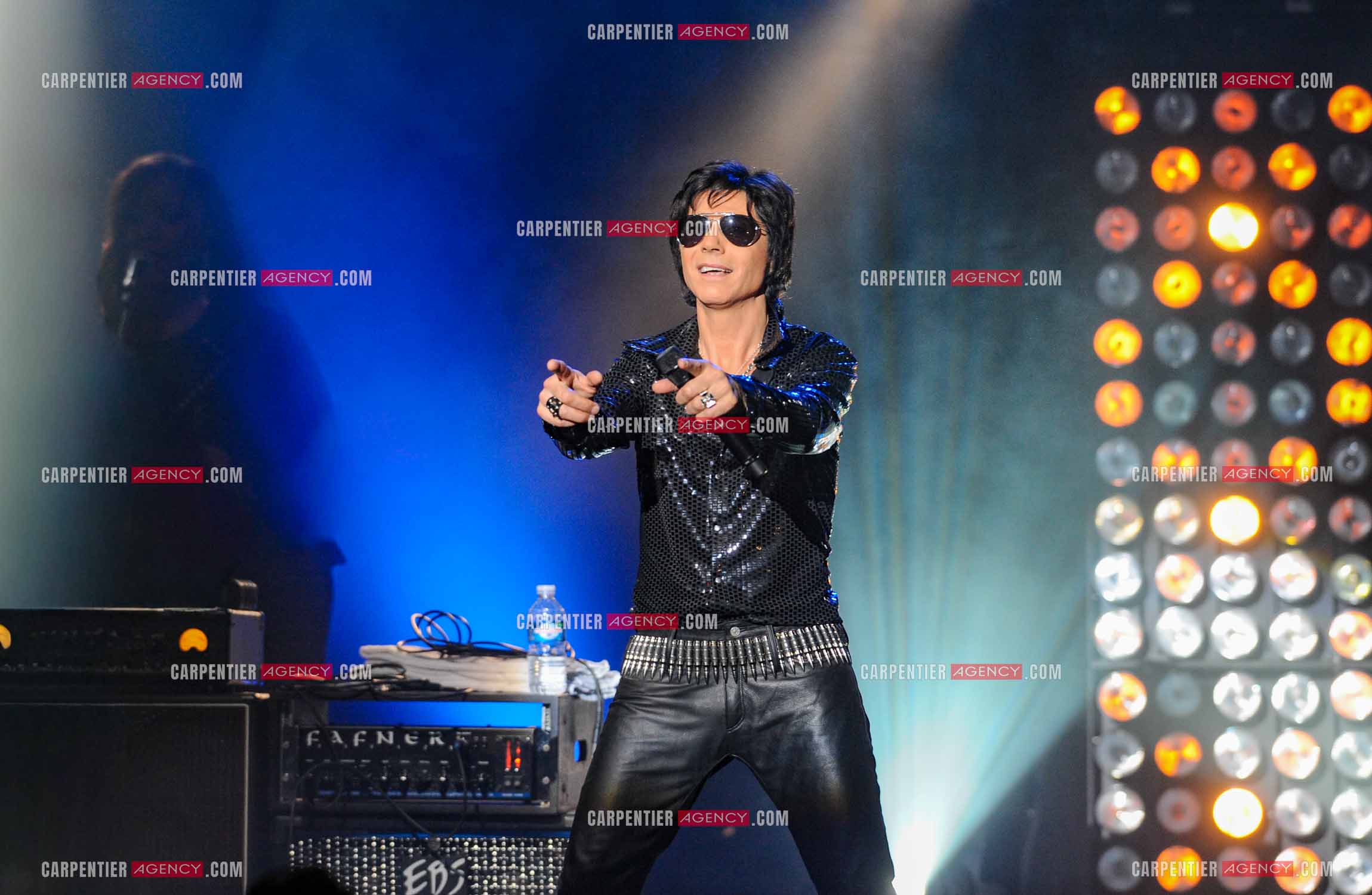 Le chanteur Jean-Luc Lahaye en concert au Bataclan.  ( Exclusif )