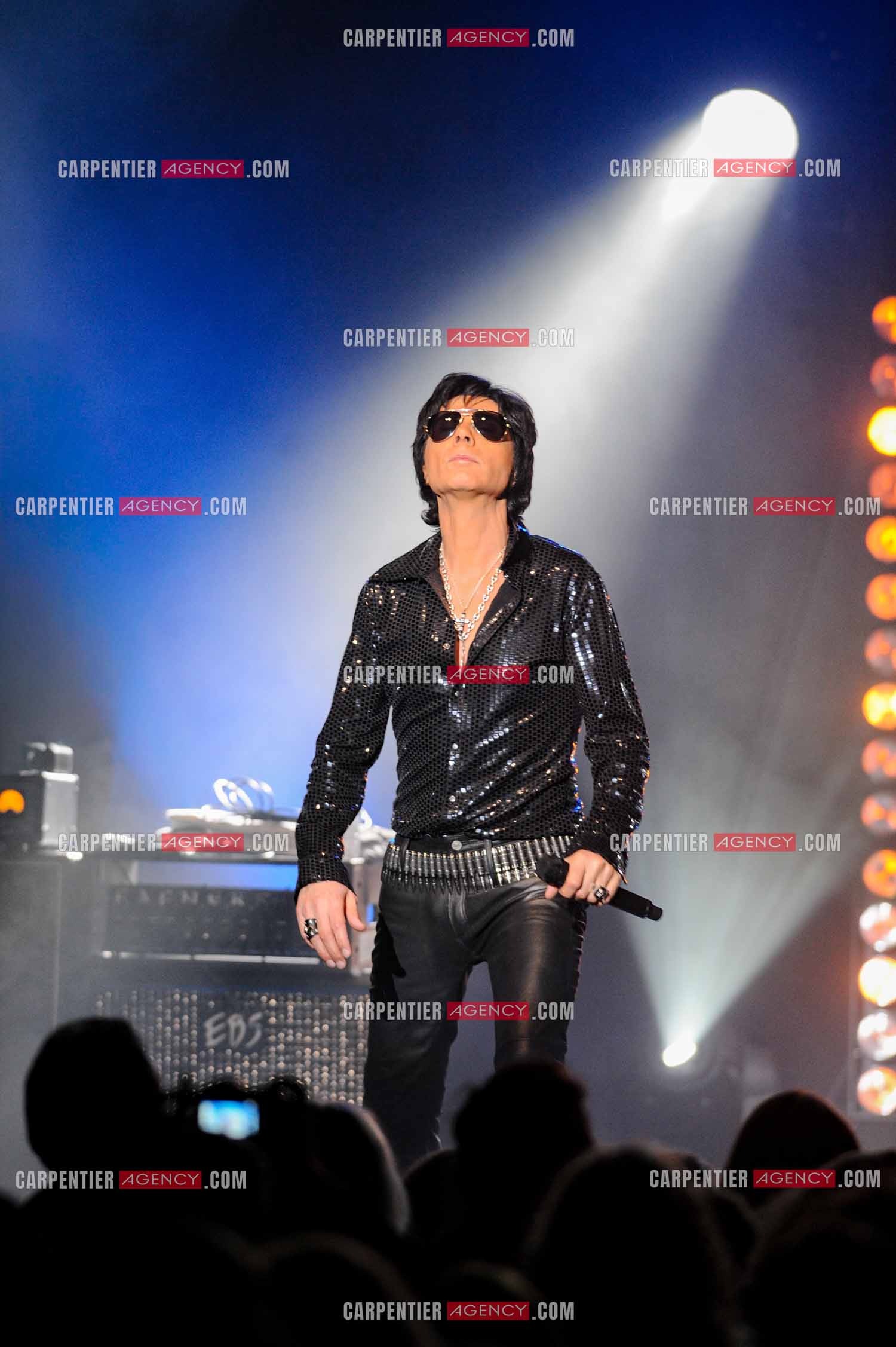 Le chanteur Jean-Luc Lahaye en concert au Bataclan.  ( Exclusif )