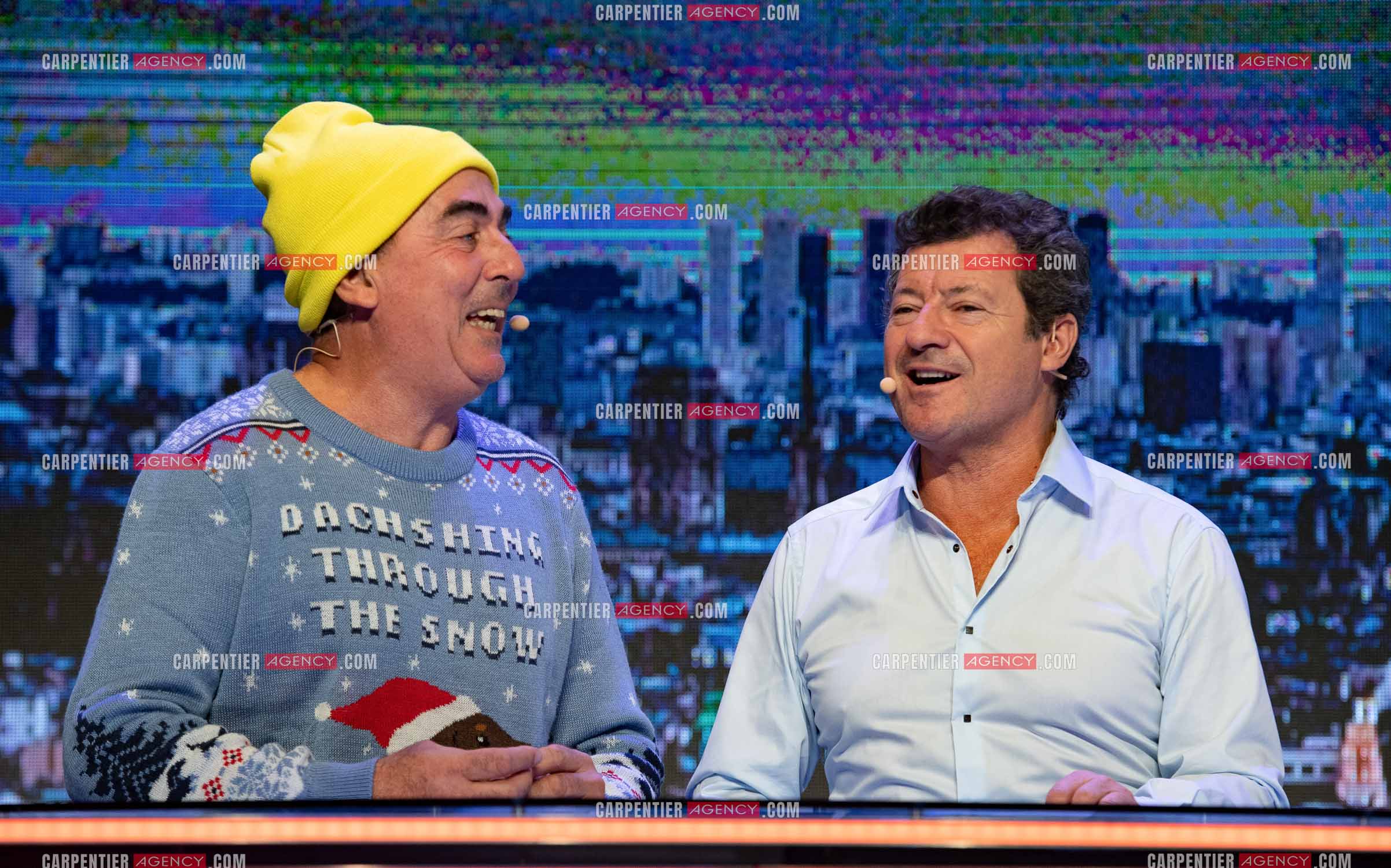 Eric Carrière et Francis Ginibré les deux humoristes Français formant le duo “Les Chevaliers Du Fiel“ au théâtre de Paris à Avignon.    ( Exclusif )