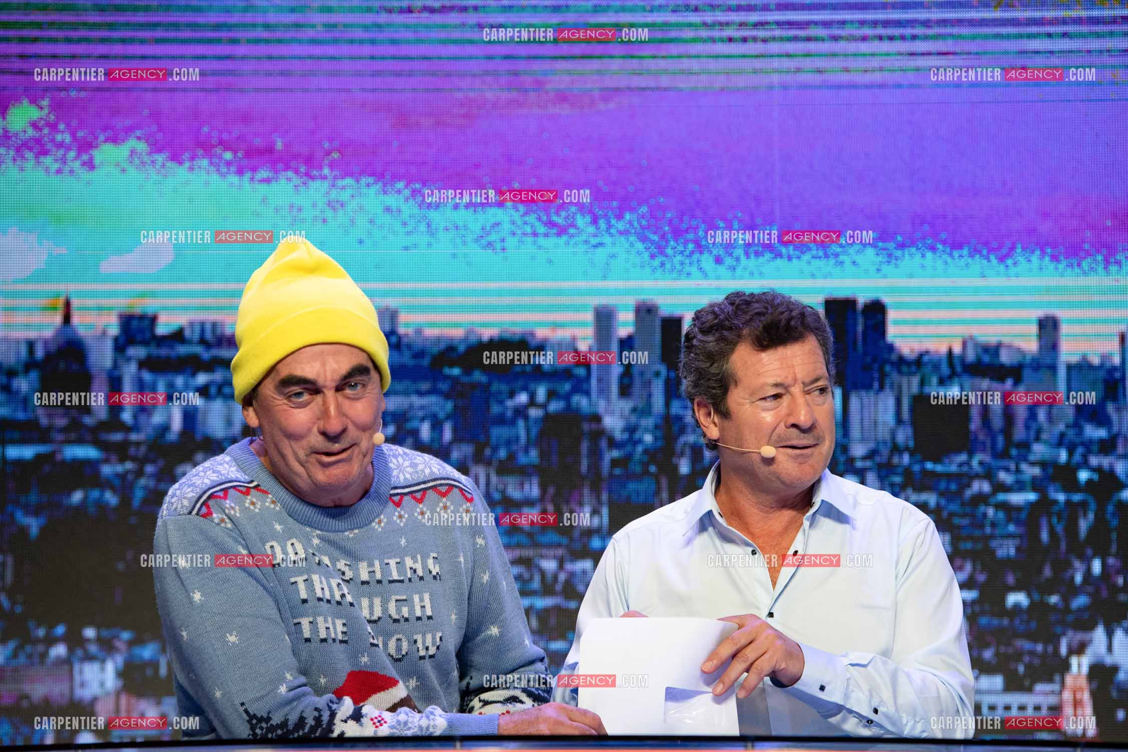 Eric Carrière et Francis Ginibré les deux humoristes Français formant le duo “Les Chevaliers Du Fiel“ au théâtre de Paris à Avignon.    ( Exclusif )