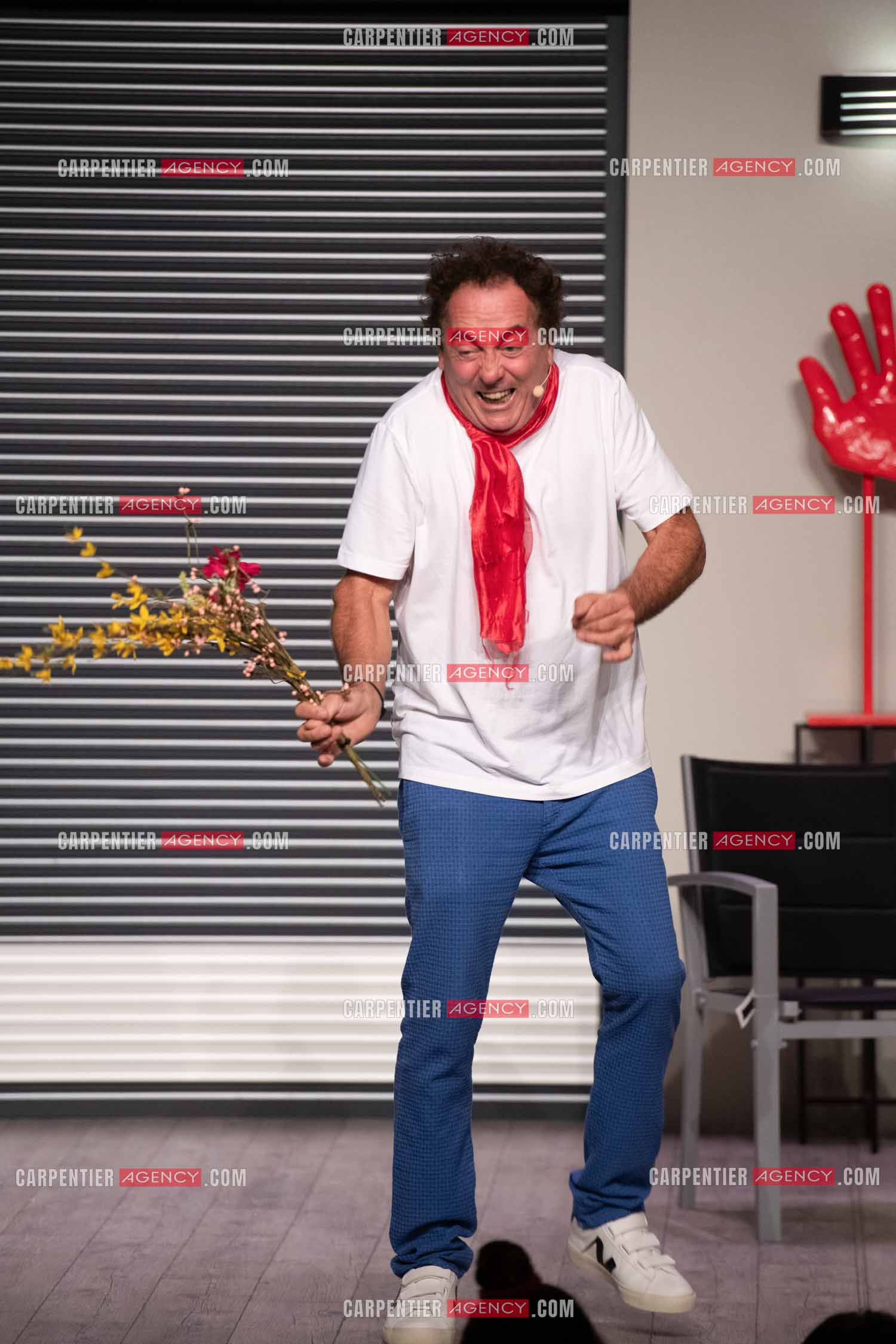 Eric Carrière et Francis Ginibré les deux humoristes Français formant le duo “Les Chevaliers Du Fiel“ au théâtre de Paris à Avignon.    ( Exclusif )