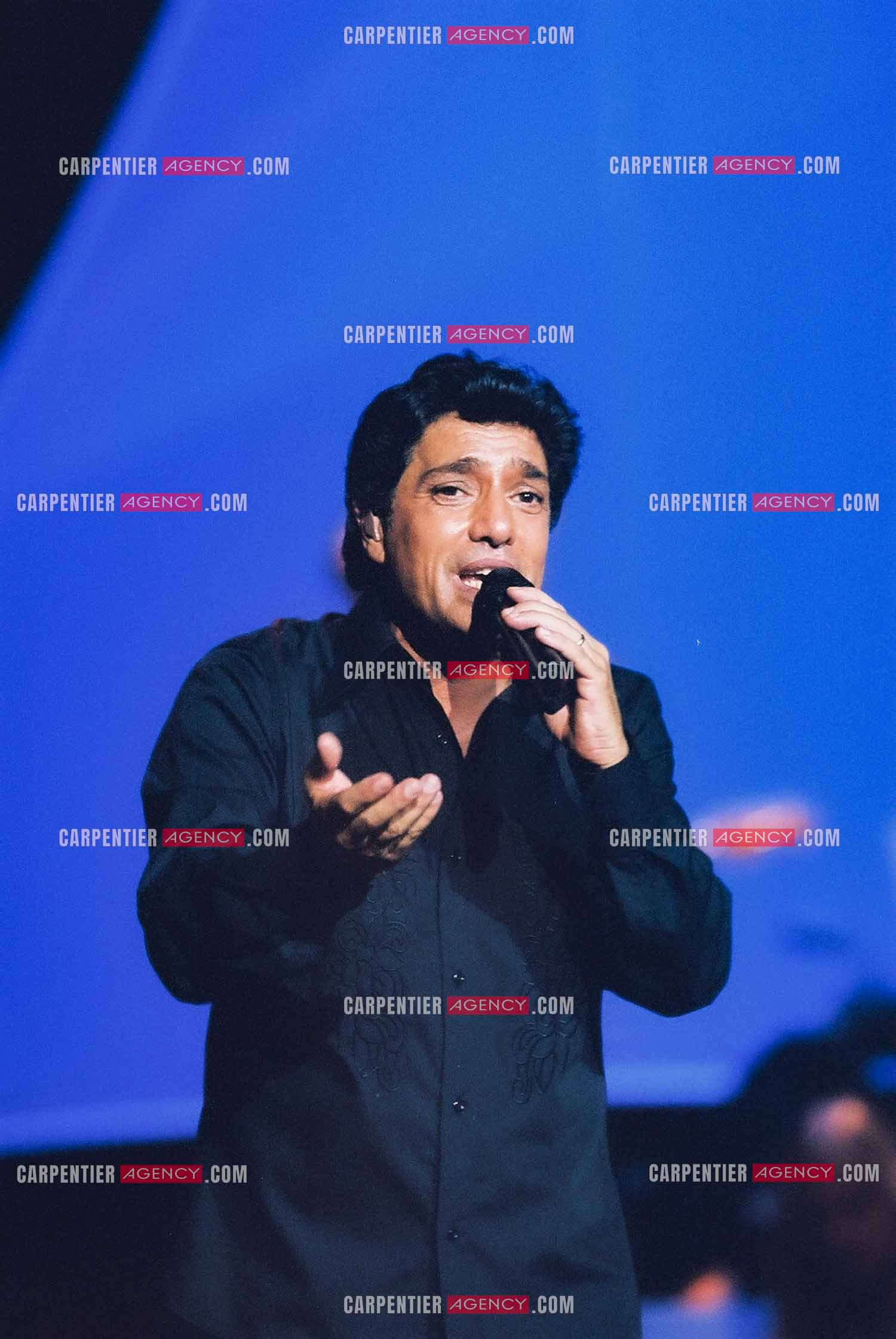 Le chanteur Frédéric François lors de son passage à l'Olympia en 2002.  ( Exclusif )