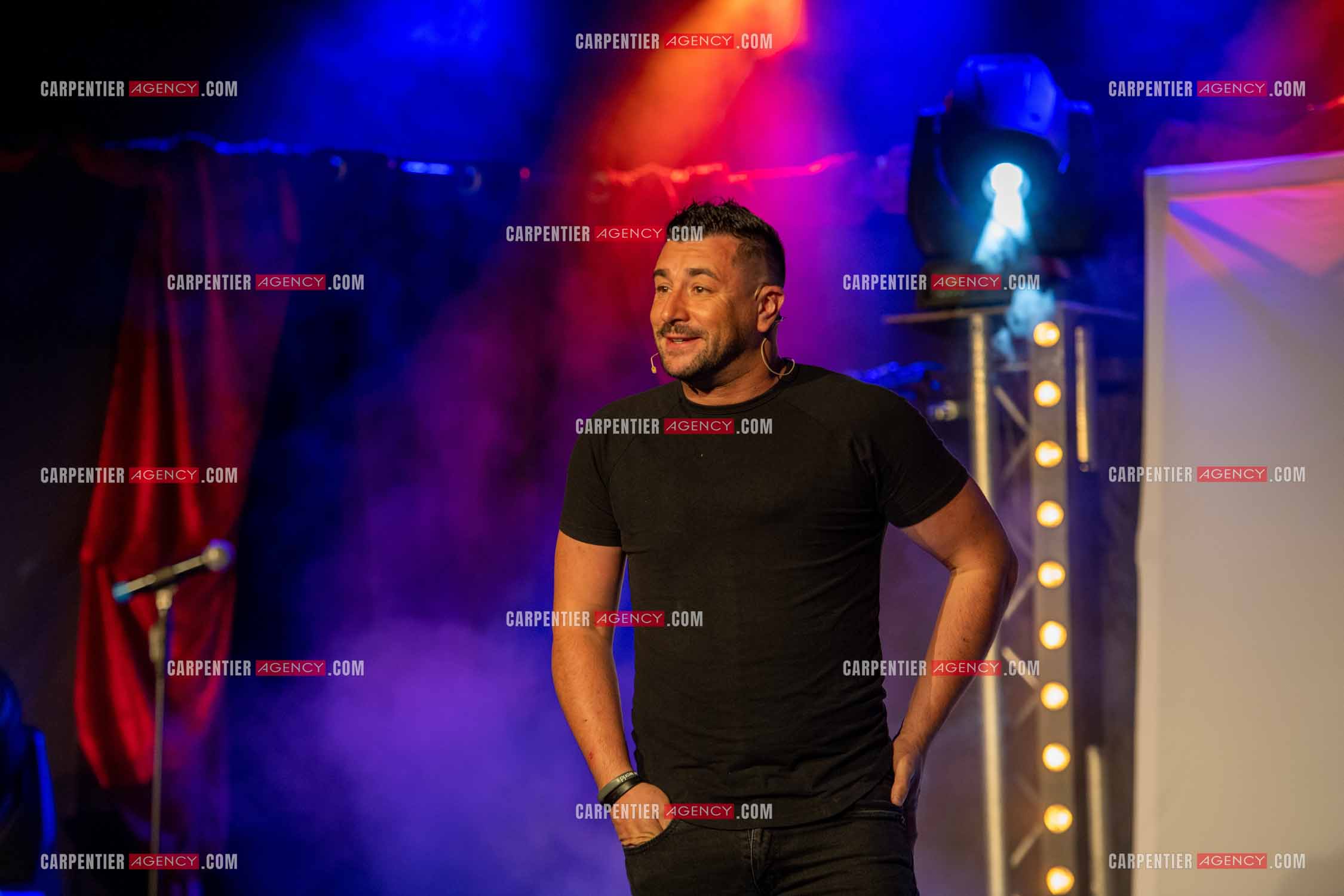 L'humoriste Anthony Joubert en tournée sur le sud de la France.  ( Exclusif )