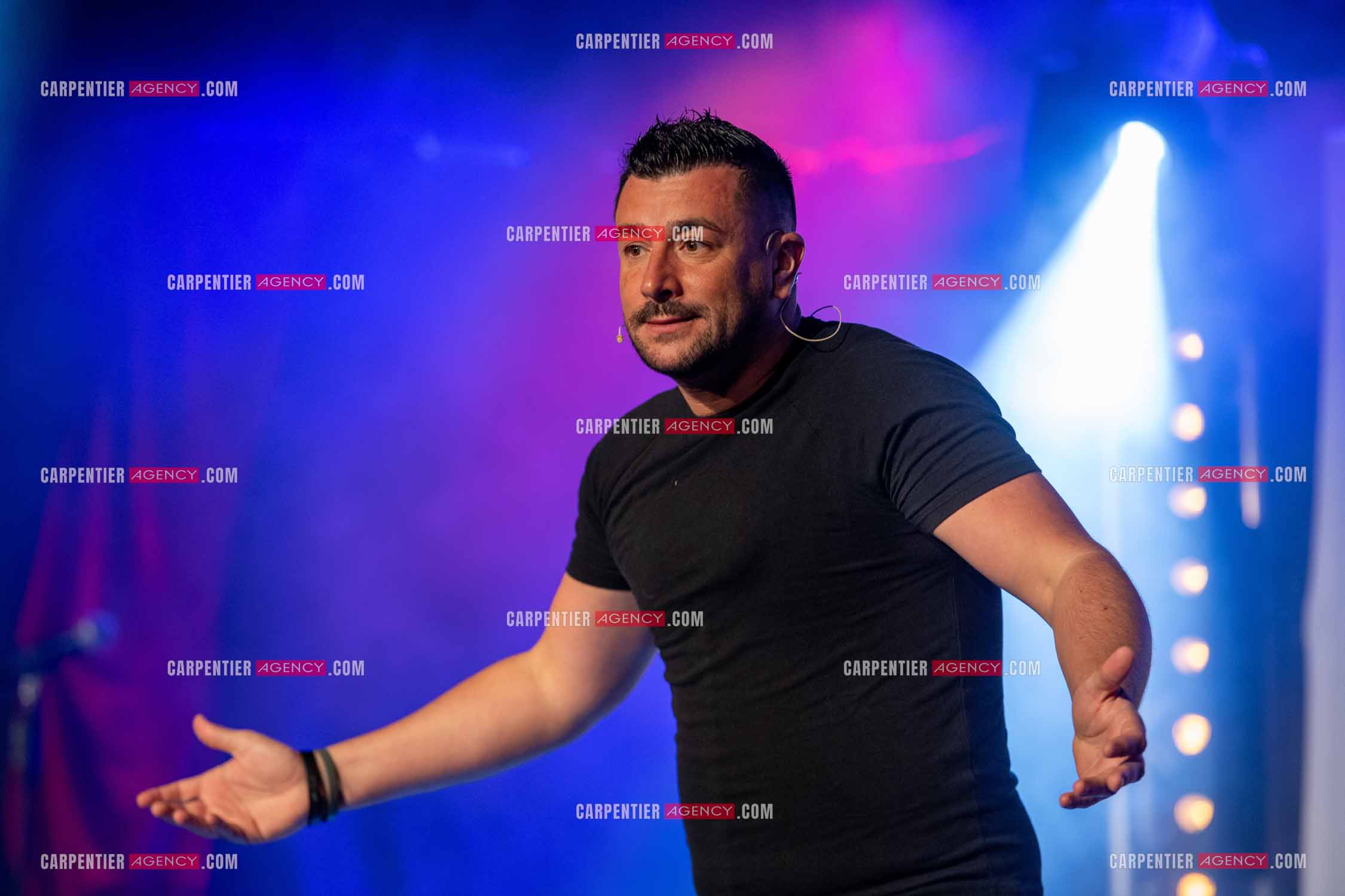 L'humoriste Anthony Joubert en tournée sur le sud de la France.  ( Exclusif )