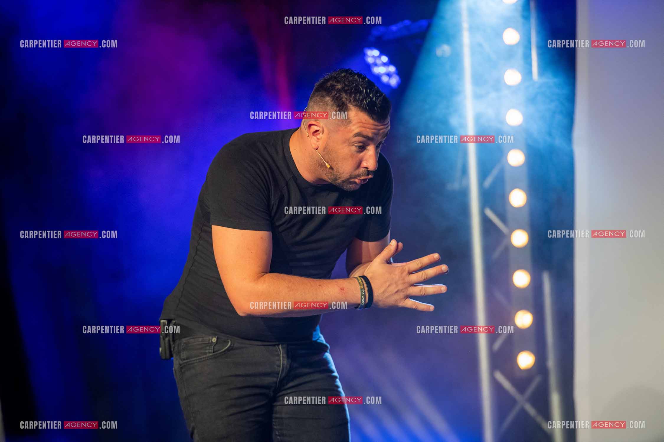 L'humoriste Anthony Joubert en tournée sur le sud de la France.  ( Exclusif )