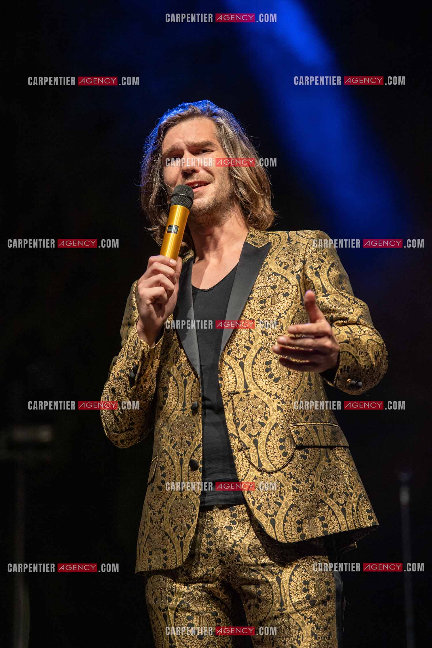 Le ténor Amaury Vassili en concert piano voix au Festival de Sanary.   ( Exclusif )