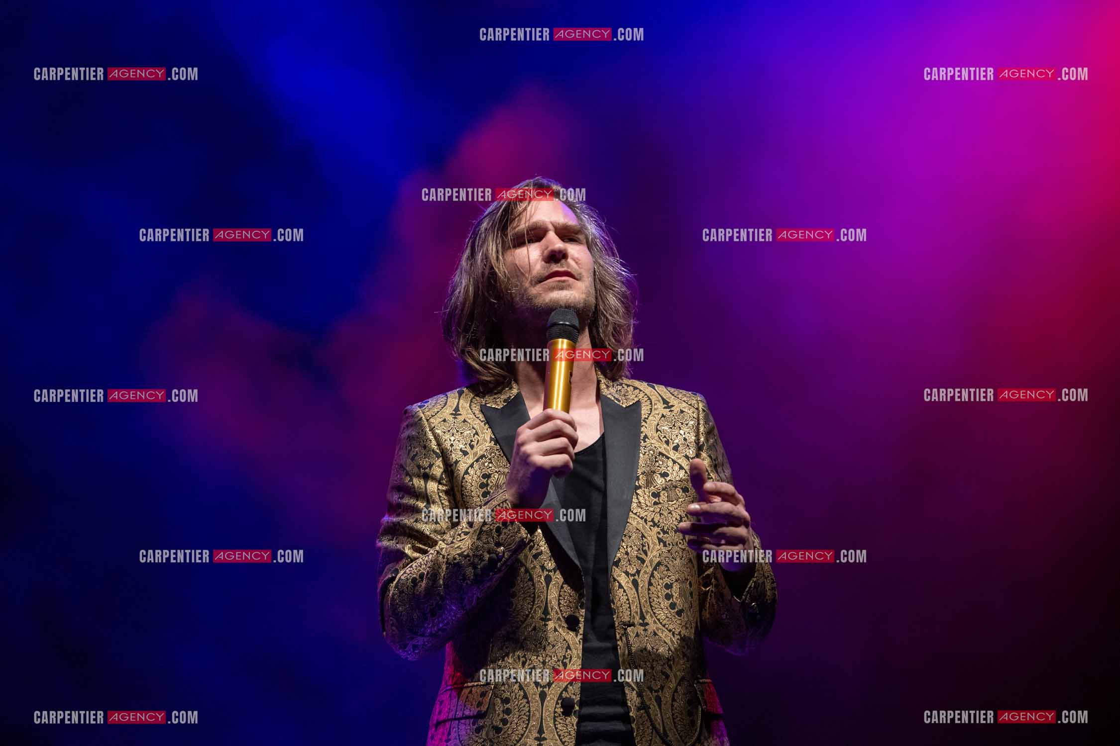 Le ténor Amaury Vassili en concert piano voix au Festival de Sanary.   ( Exclusif )
