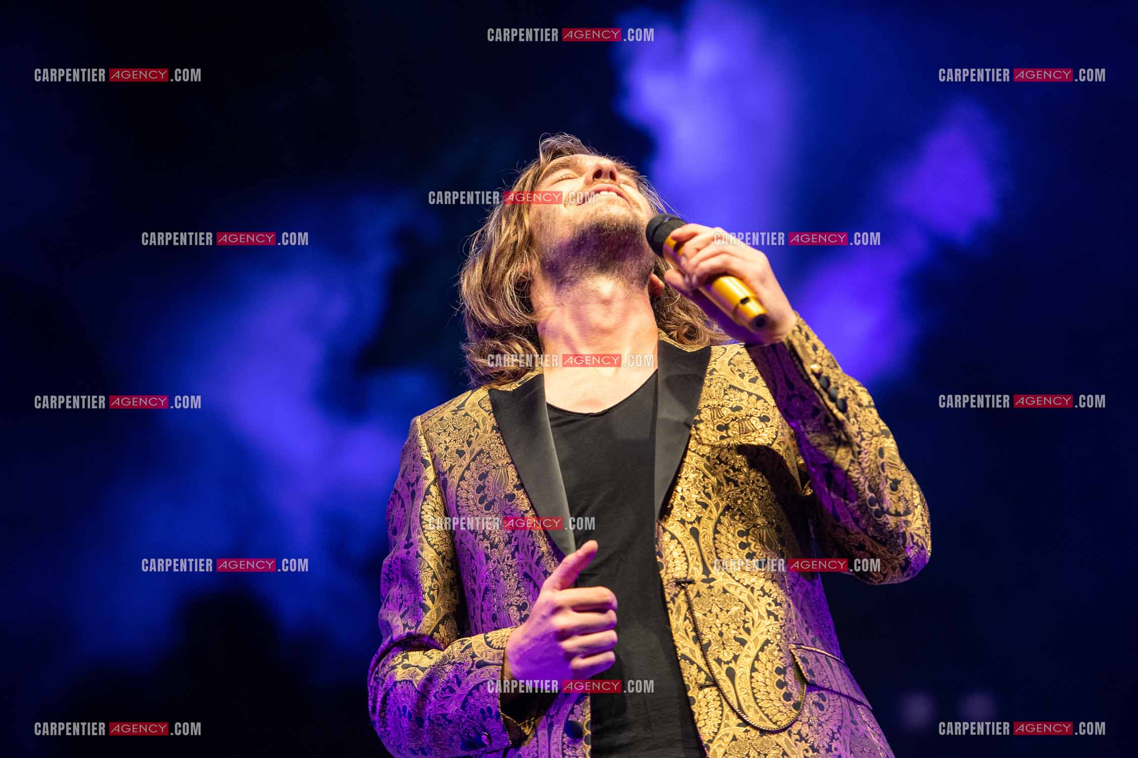 Le ténor Amaury Vassili en concert piano voix au Festival de Sanary.   ( Exclusif )