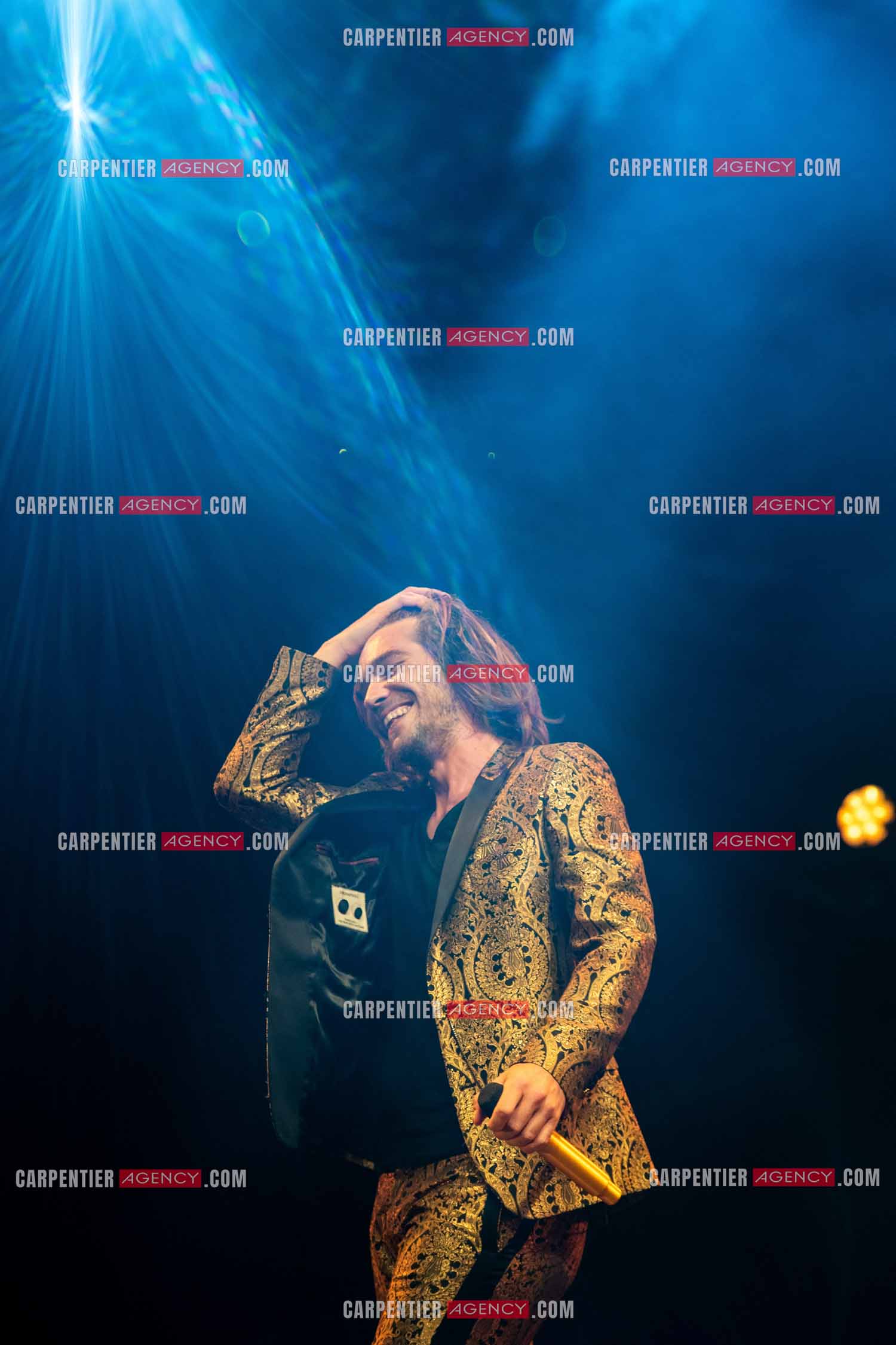 Le ténor Amaury Vassili en concert piano voix au Festival de Sanary.   ( Exclusif )