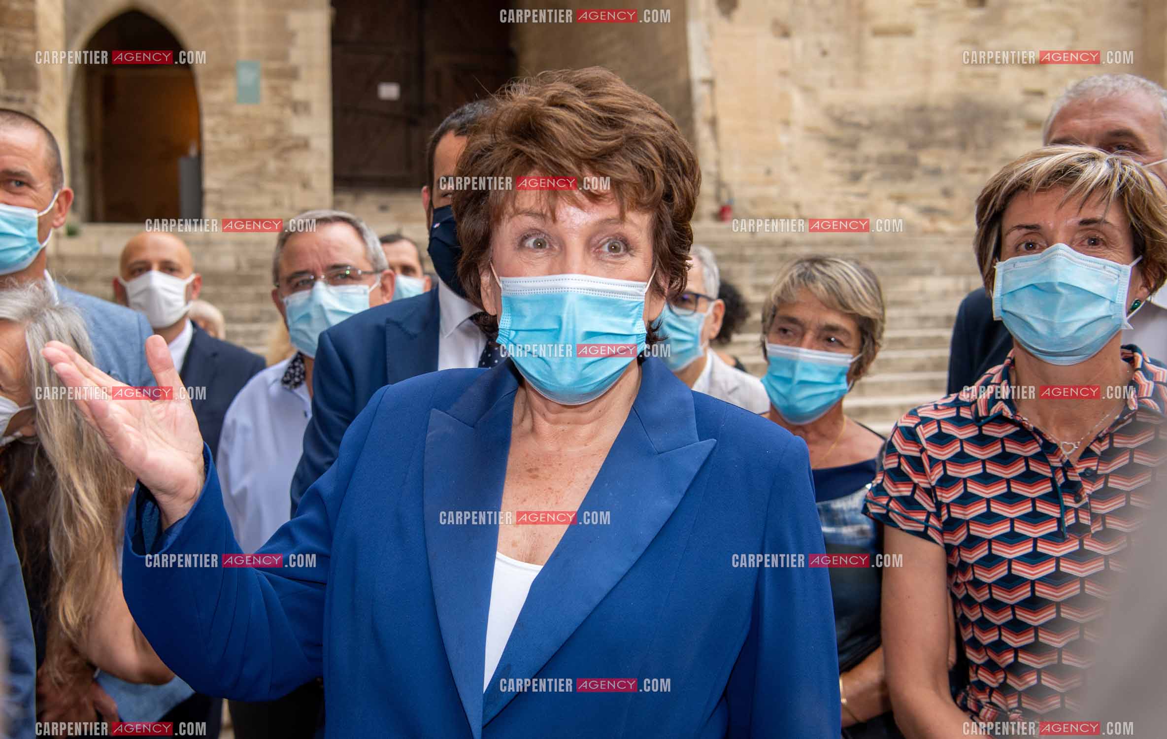 Roselyne Bachelot-Narquin, ministre de la Culture en déplacement a Avignon pour une Visite du Palais des Papes et échanges avec les artistes et les directrices et directeurs des théâtres suivi d'un spectacle vivant de clôture du festival Le souffle d’Avignon.