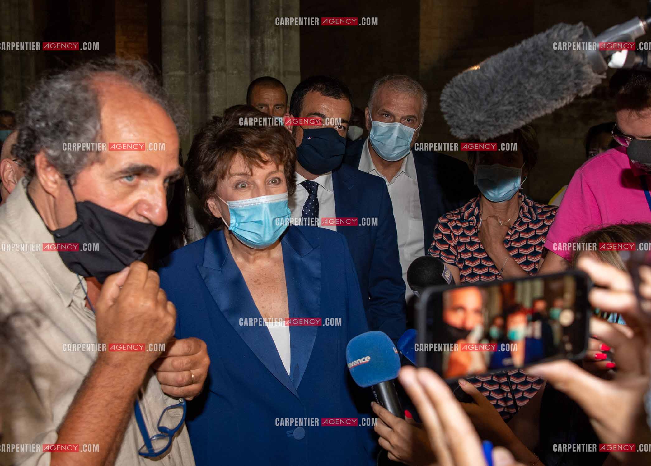 Roselyne Bachelot-Narquin, ministre de la Culture en déplacement a Avignon pour une Visite du Palais des Papes et échanges avec les artistes et les directrices et directeurs des théâtres suivi d'un spectacle vivant de clôture du festival Le souffle d’Avignon.