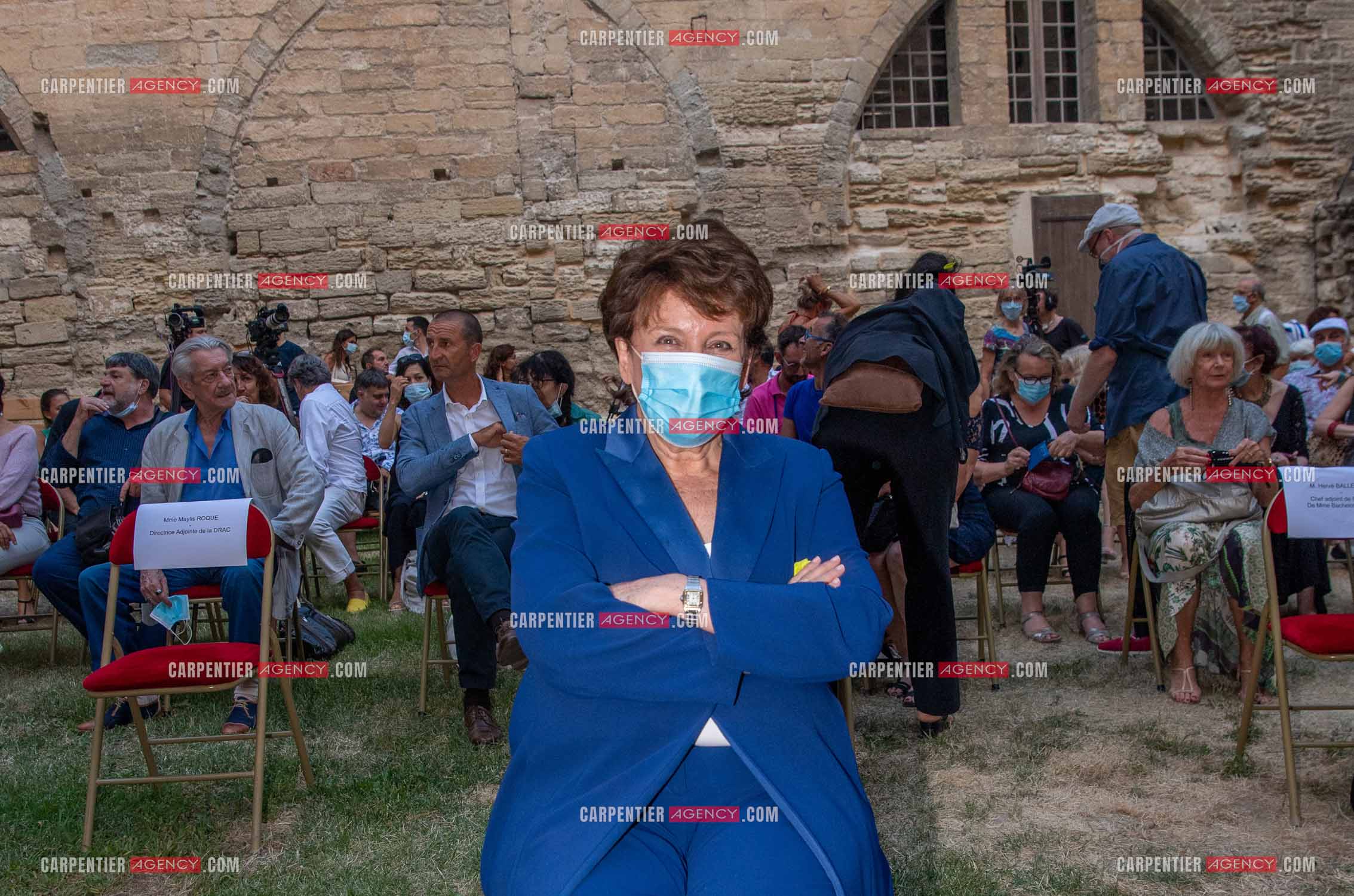Roselyne Bachelot-Narquin, ministre de la Culture en déplacement a Avignon pour une Visite du Palais des Papes et échanges avec les artistes et les directrices et directeurs des théâtres suivi d'un spectacle vivant de clôture du festival Le souffle d’Avignon.