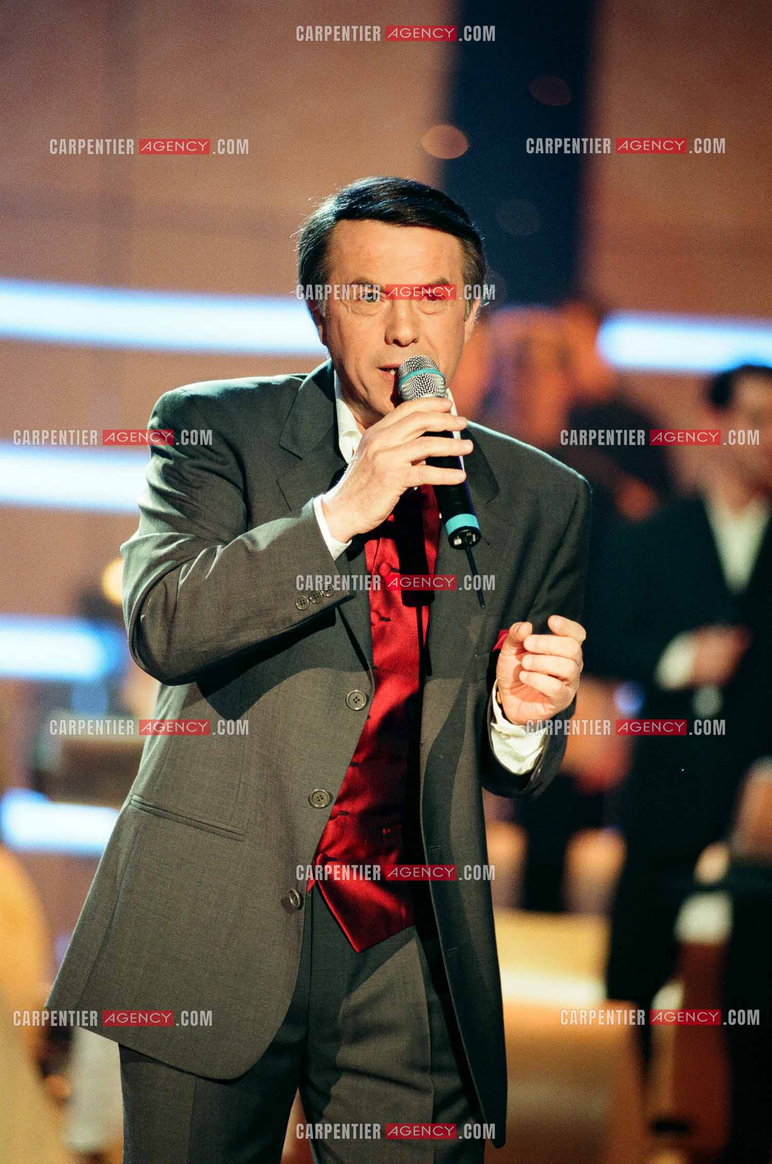 Le chanteur Salvatore Adamo invité de l'émission “ FA SI LA CHANTER “.     ( Exclusif )