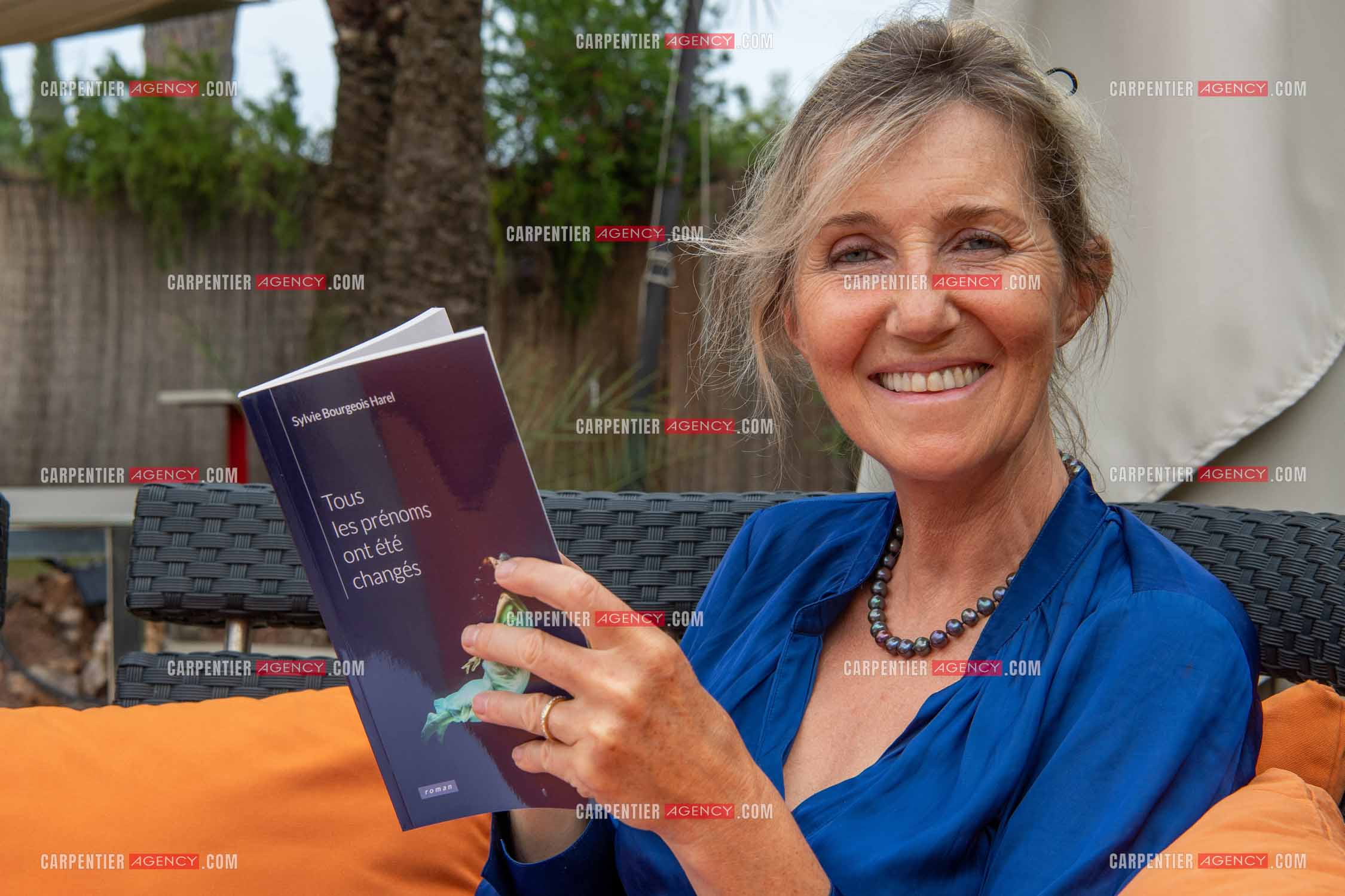 L'auteure Sylvie Bourgeois à Ramatuelle pour la sortie de son nouveau roman " Tous les prénoms ont été changés ".   ( Exclusif )