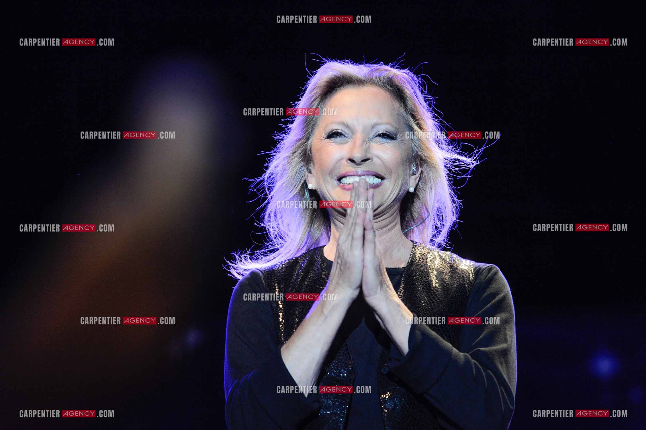 La chanteuse Véronique Sanson en concert a Alès.