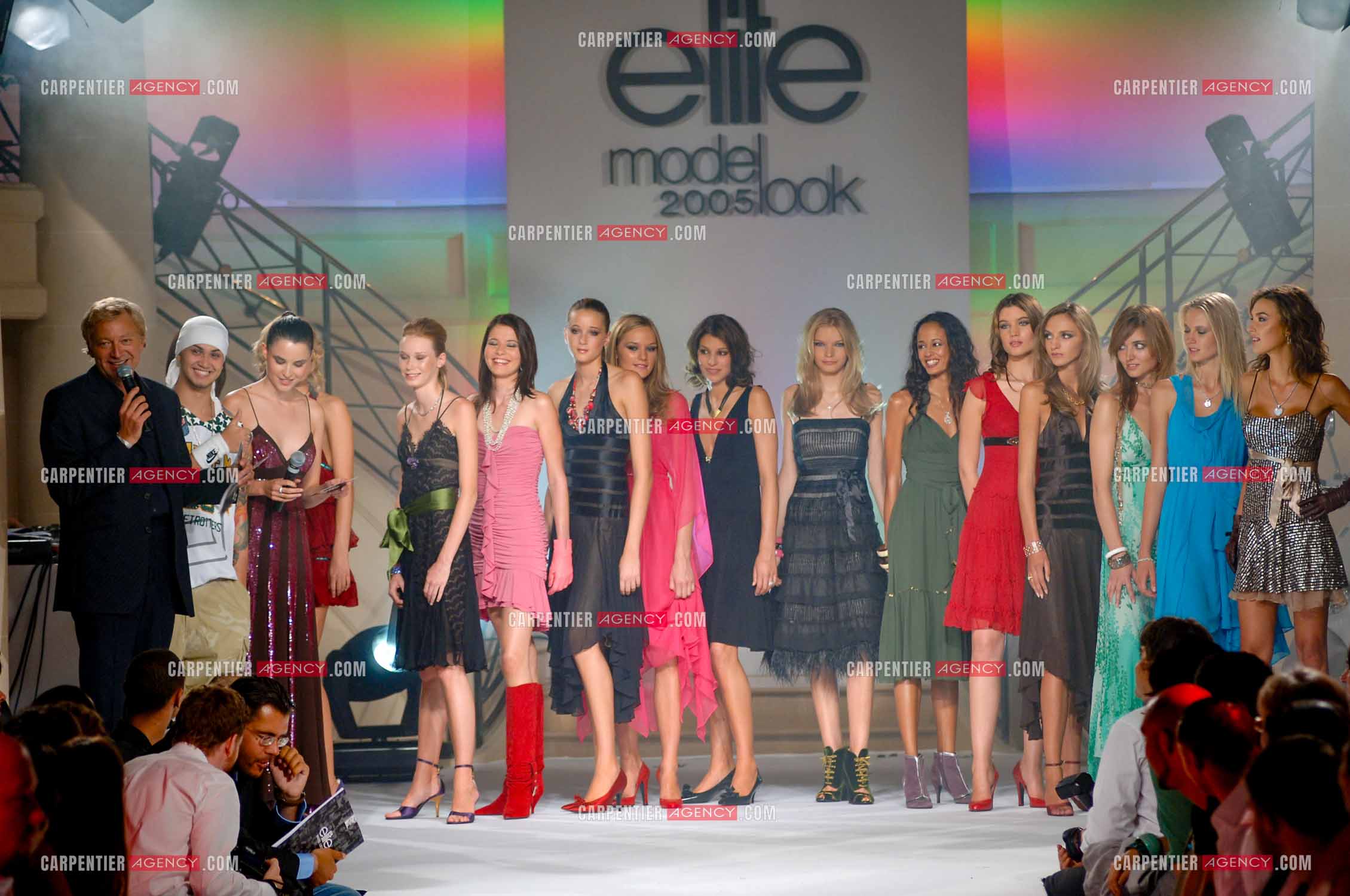 Laury Thilleman se présente comme mannequin chez Elite France pour le concour " ELITE MODEL LOOK 2005 “.          ( Exclusif )