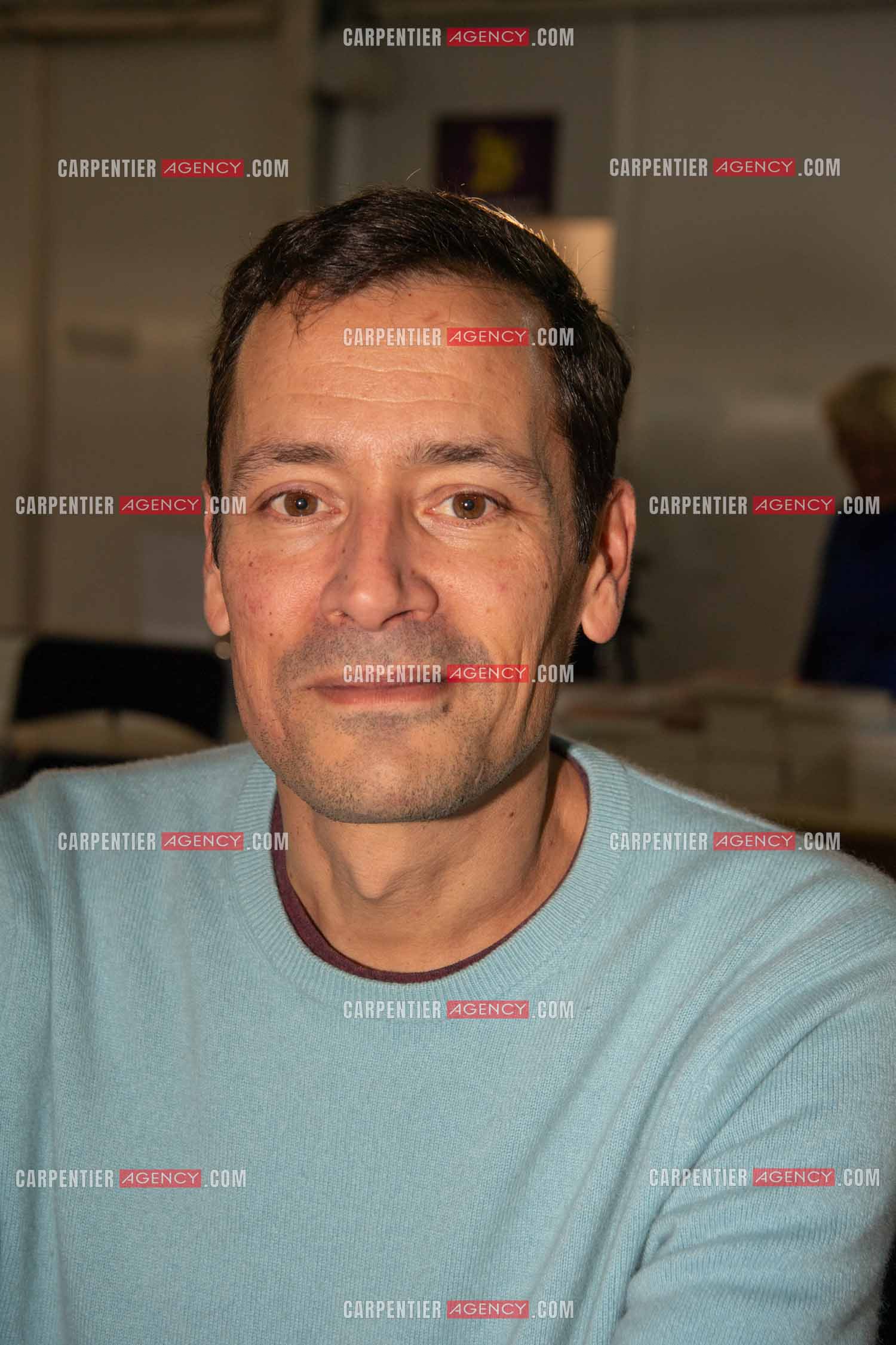 La fête du livre du Var les 17, 18 et 19 Novembre 2023 à Toulon. L'auteur Jean-Baptiste Andréa Prix Goncourt 2023 présente son livre “ VEILLER SUR ELLE “ aux éditions Stock.          ( Exclusif )