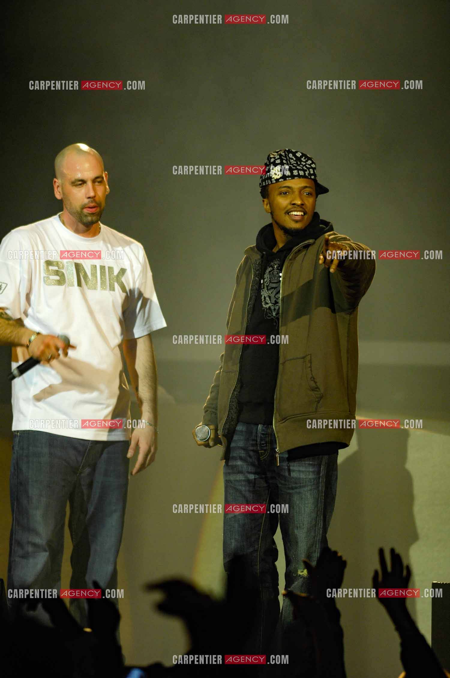 Le rappeur Sinik en concert au Zénith de Paris. Les deux rappeurs Sinik et Soprano pour un duo.    ( Exclusif )