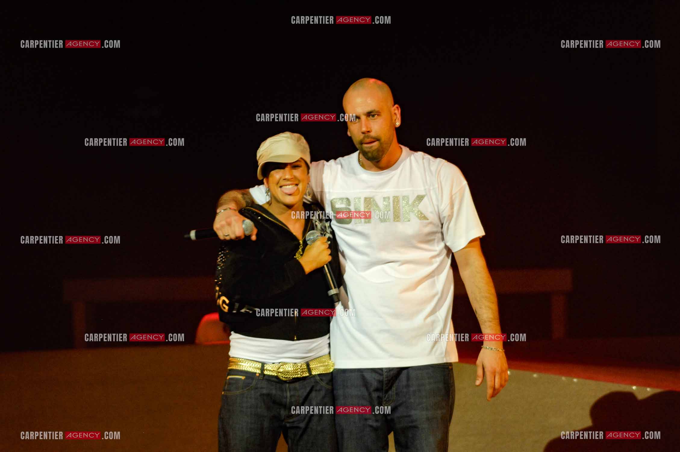 Le rappeur Sinik en concert au Zénith de Paris. Le rappeur Sinik et la rappeuse Diam's pour un duo. ( Exclusif )