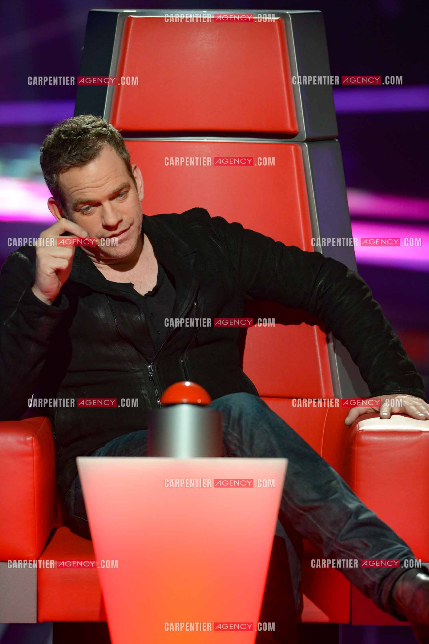 Le chanteur Garou coach dans l'émission The Voice saison 2.        ( Exclusif )
