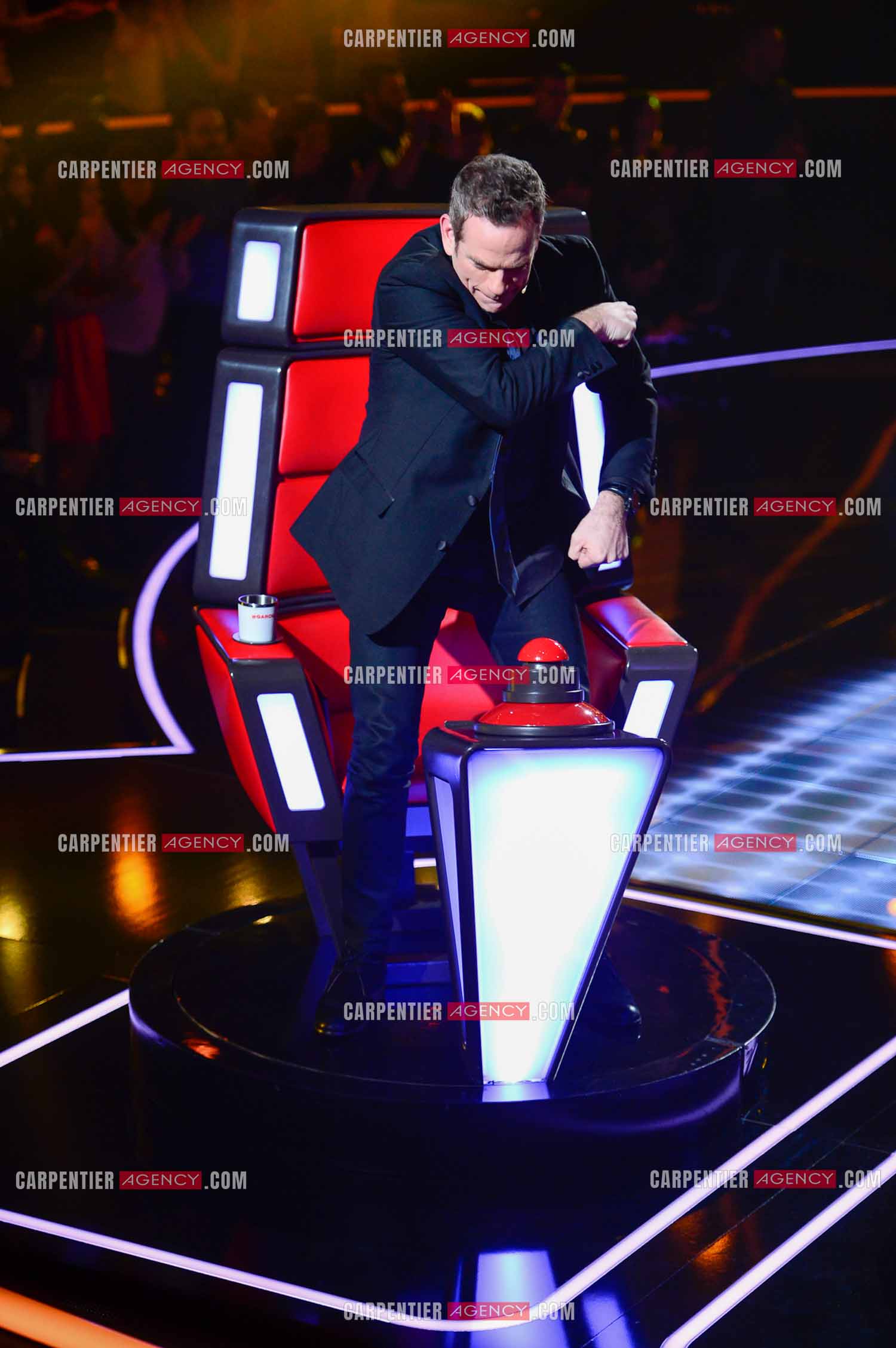 Le chanteur Garou coach  dans l'émission The Voice saison 3.        ( Exclusif )