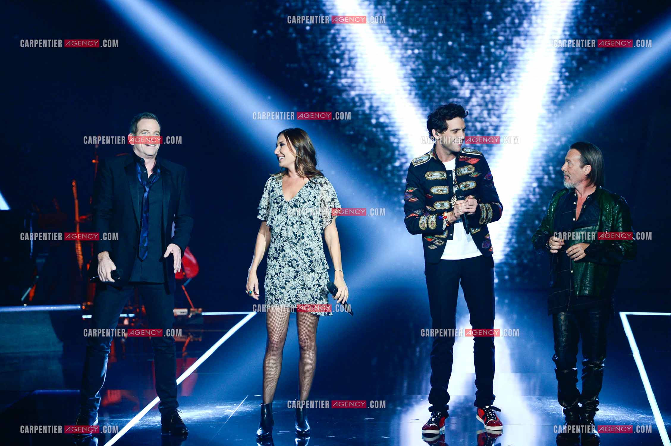 Les quatre coachs Garou, Zazie, Mika et Florent Pagny   sur le plateau de l'émission THE VOICE. ( Exclusif )