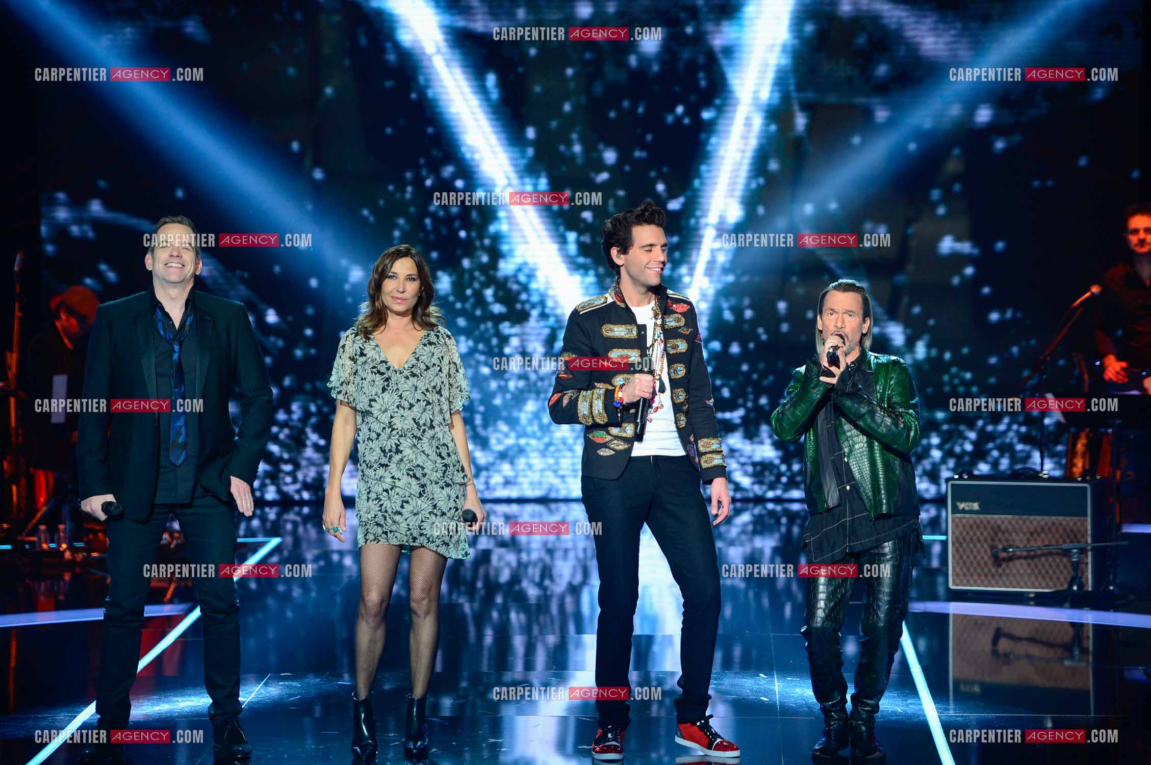Les quatre coachs Garou, Zazie, Mika et Florent Pagny   sur le plateau de l'émission THE VOICE. ( Exclusif )