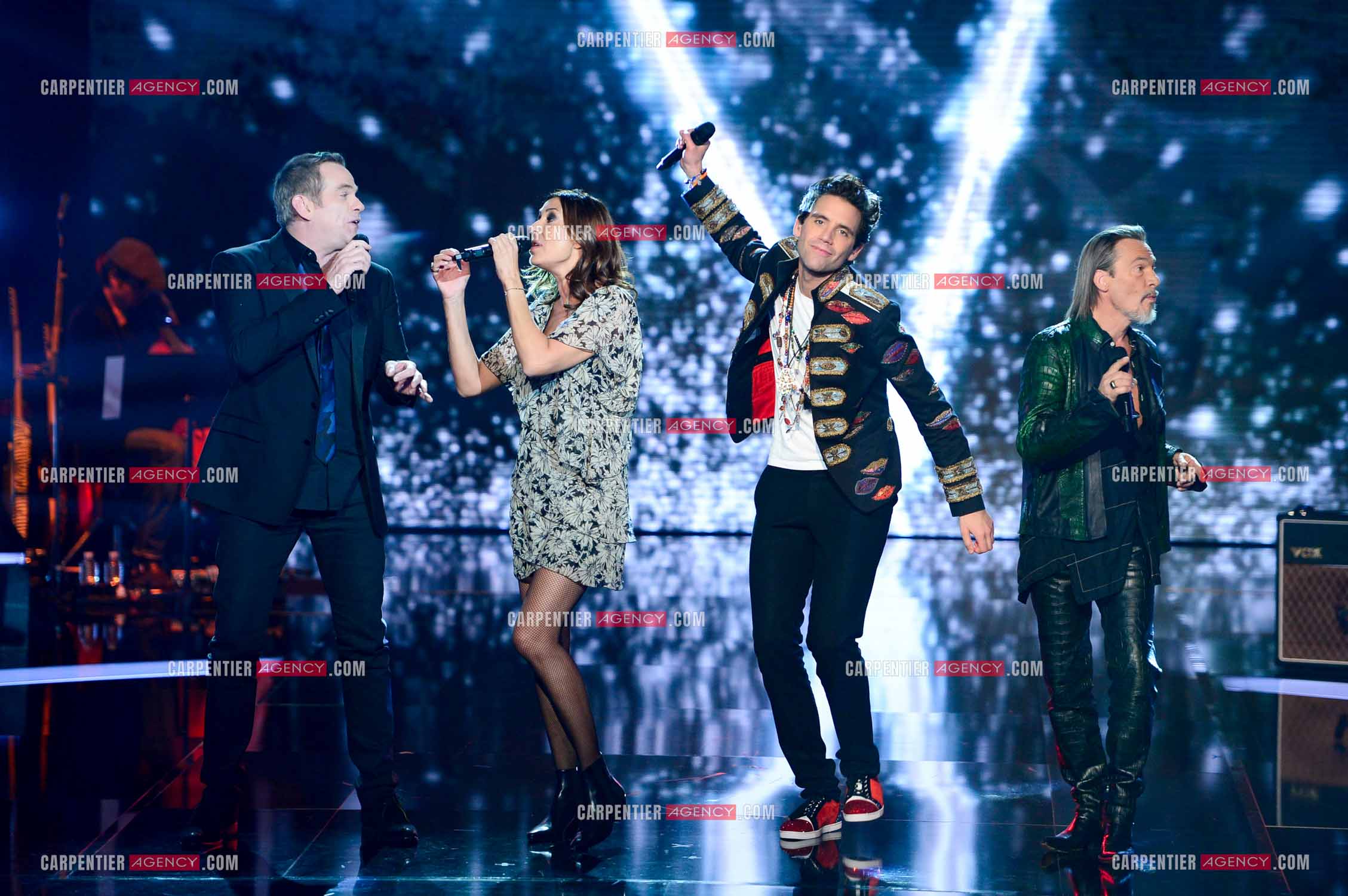 Les quatre coachs Garou, Zazie, Mika et Florent Pagny   sur le plateau de l'émission THE VOICE. ( Exclusif )