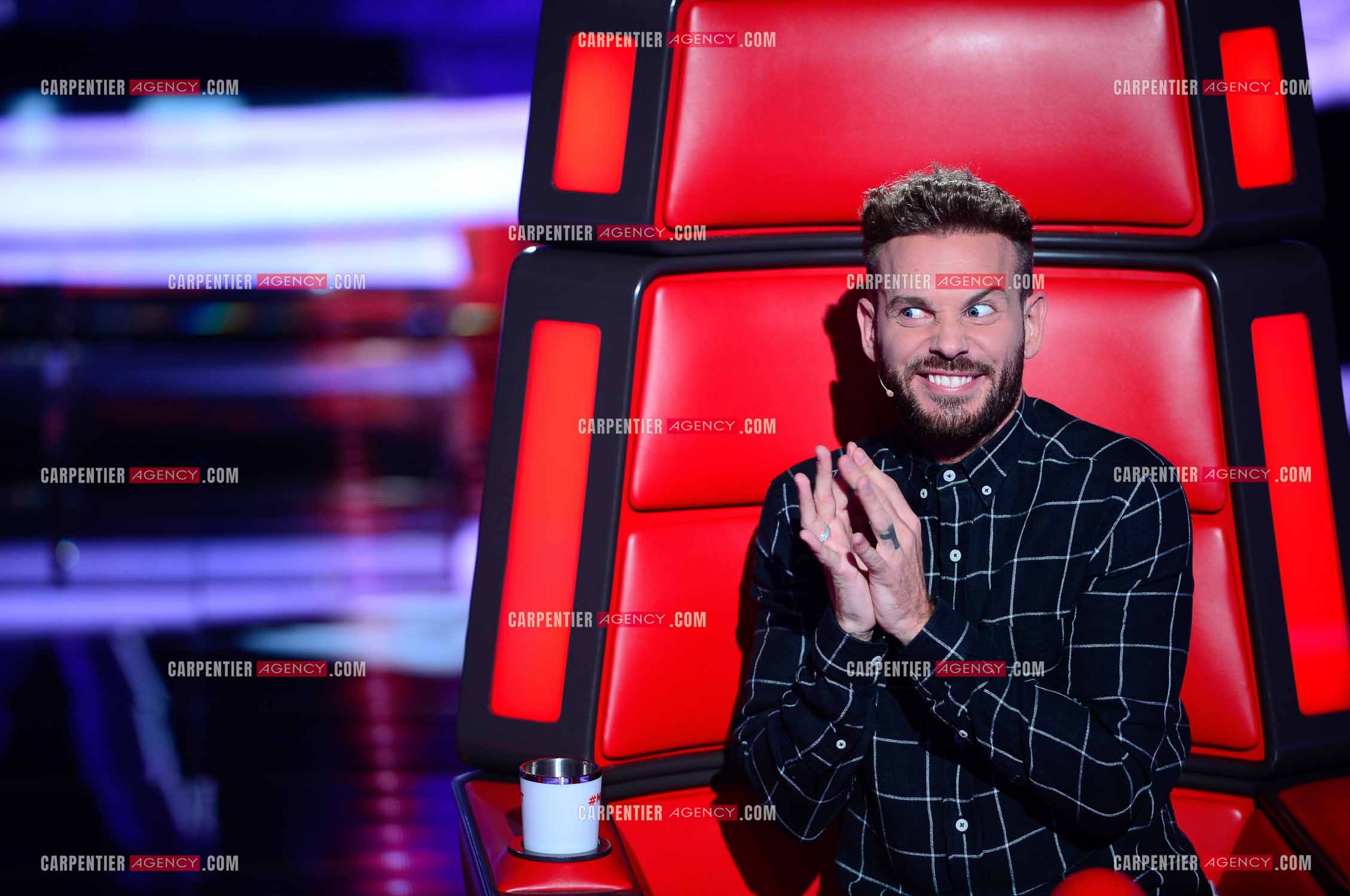 Saison 3 de l'émission The Voice Kids en 2015. Le coach Matt Pokora en mode grimace.            ( Exclusif )