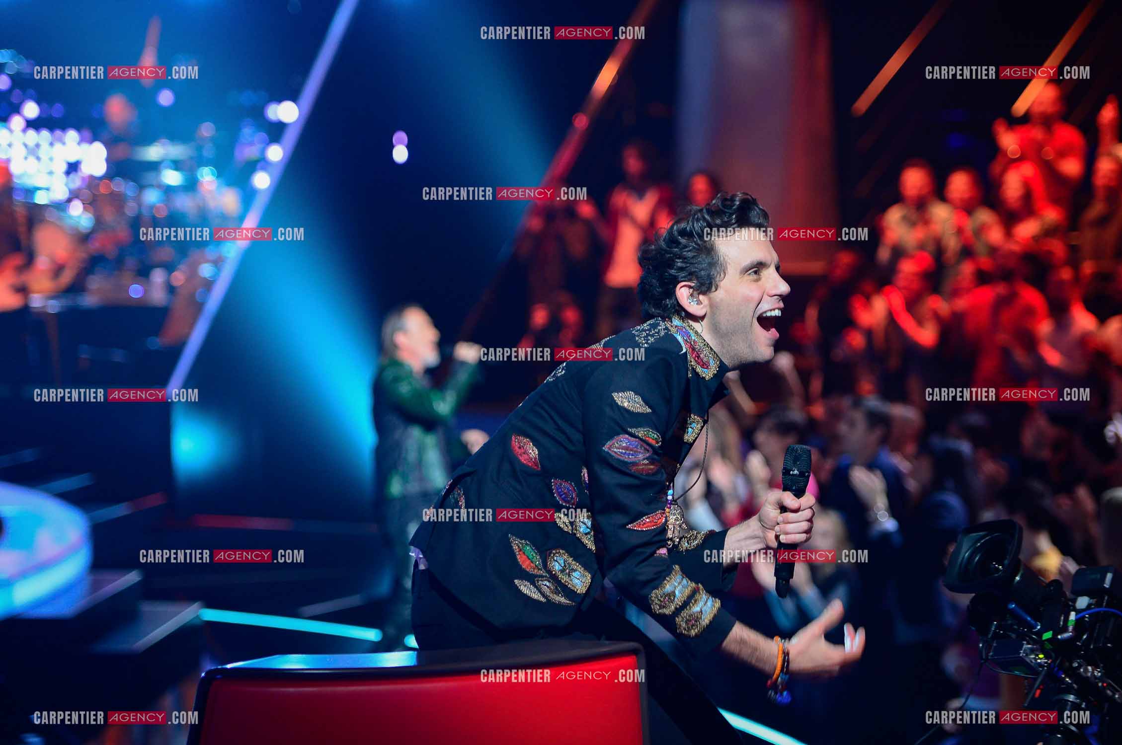 Saison 5 de l'émission The Voice en 2016.  Le coach Mika.          ( Exclusif )