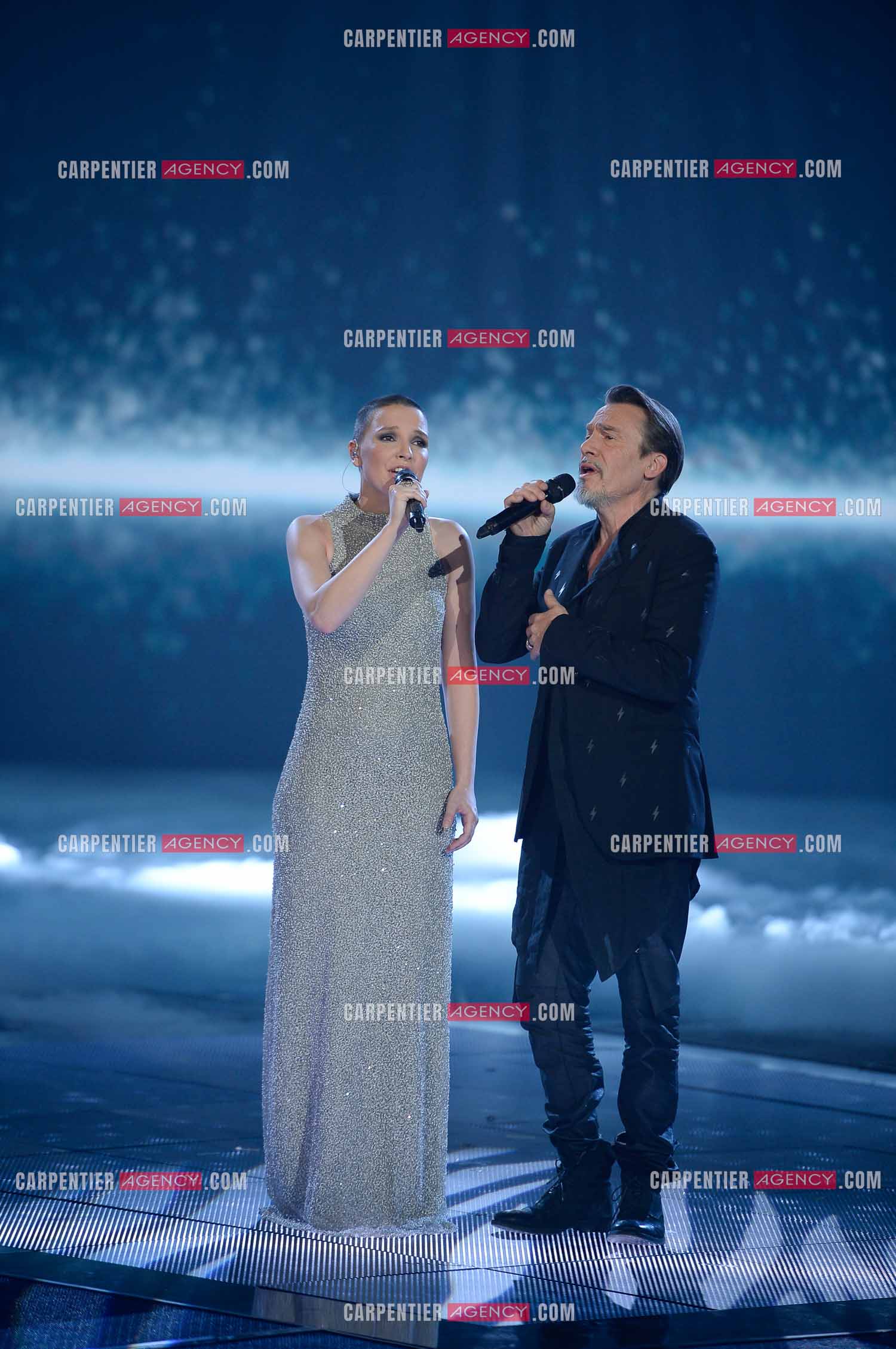 Saison 4 de l'émission The Voice en 2015. Duo entre la finaliste Anne Sila et son coach Florent Pagny.         ( Exclusif )