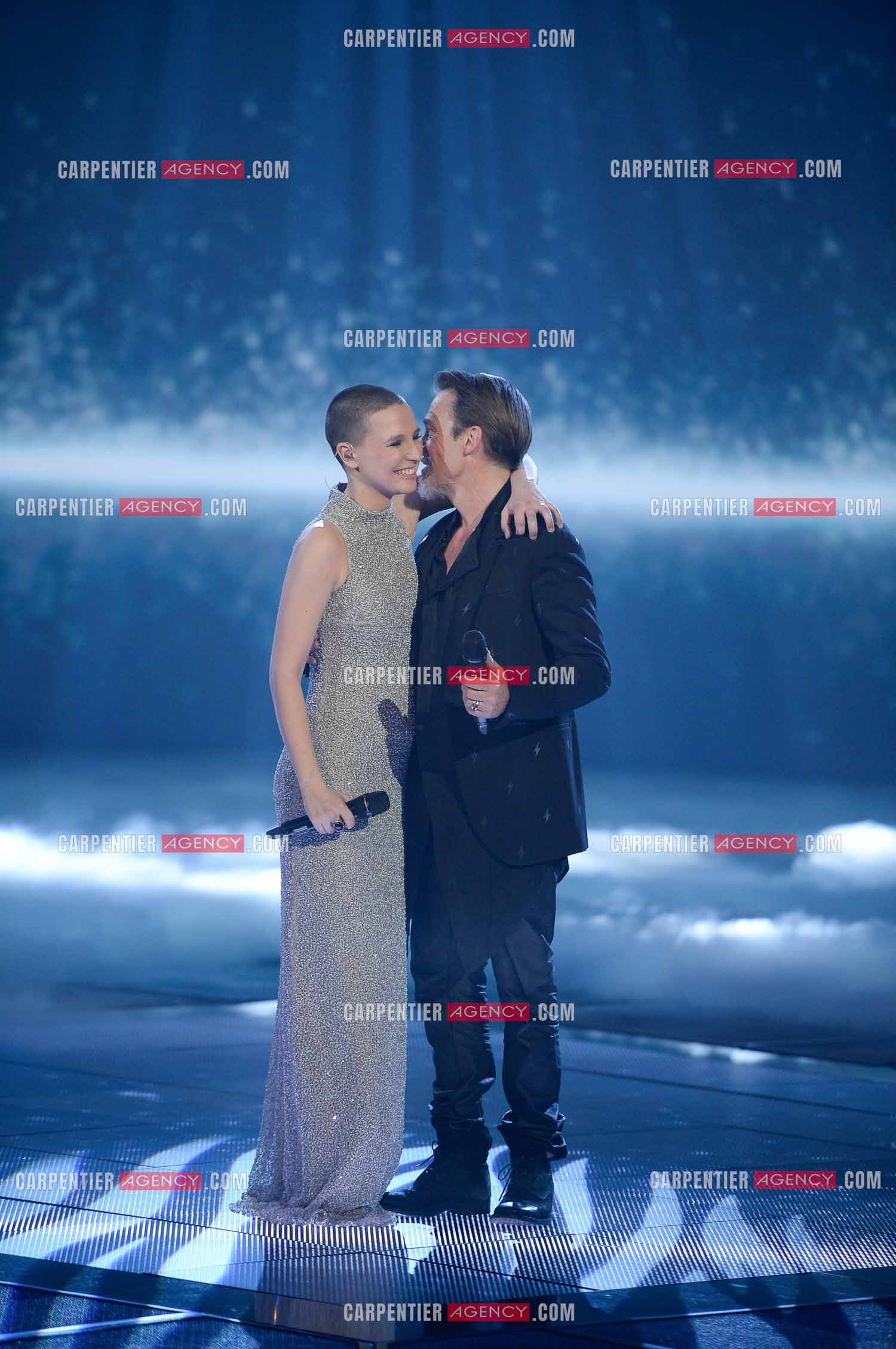 Saison 4 de l'émission The Voice en 2015. Duo entre la finaliste Anne Sila et son coach Florent Pagny.         ( Exclusif )