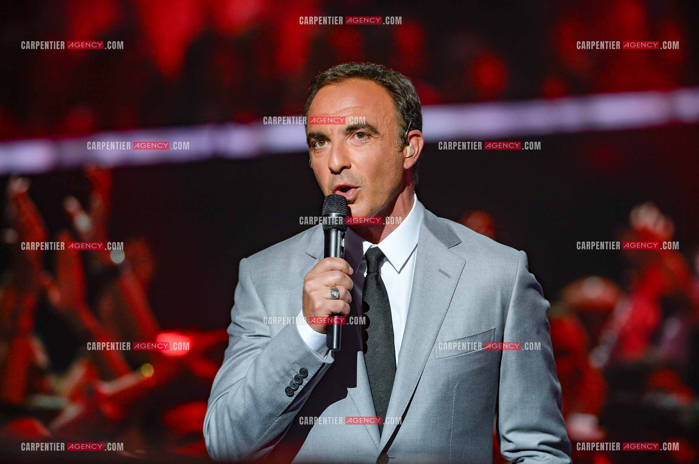 L'animateur Nikos Aliagas lors de l'émission The Voice.     ( Exclusif )